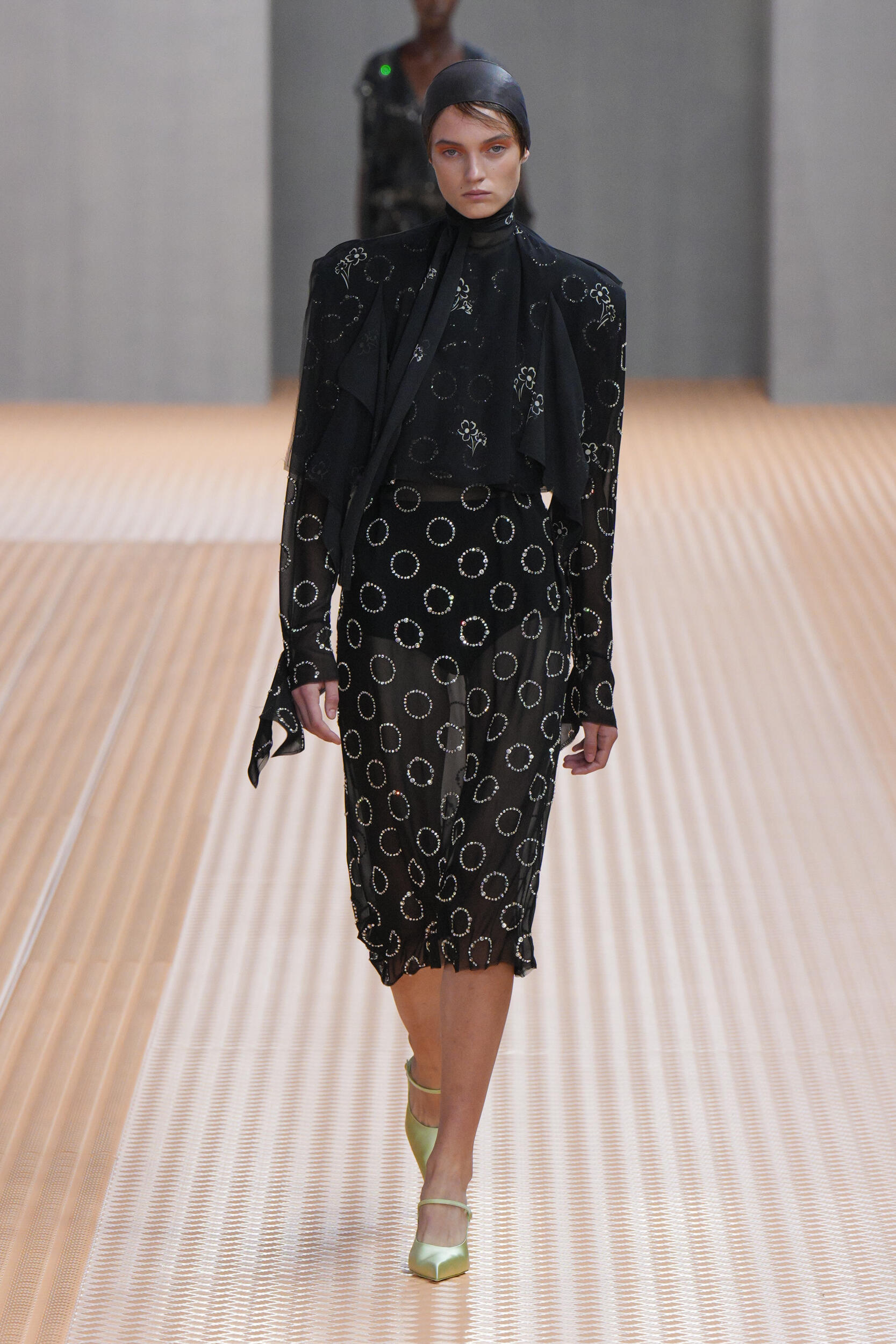 Look 34