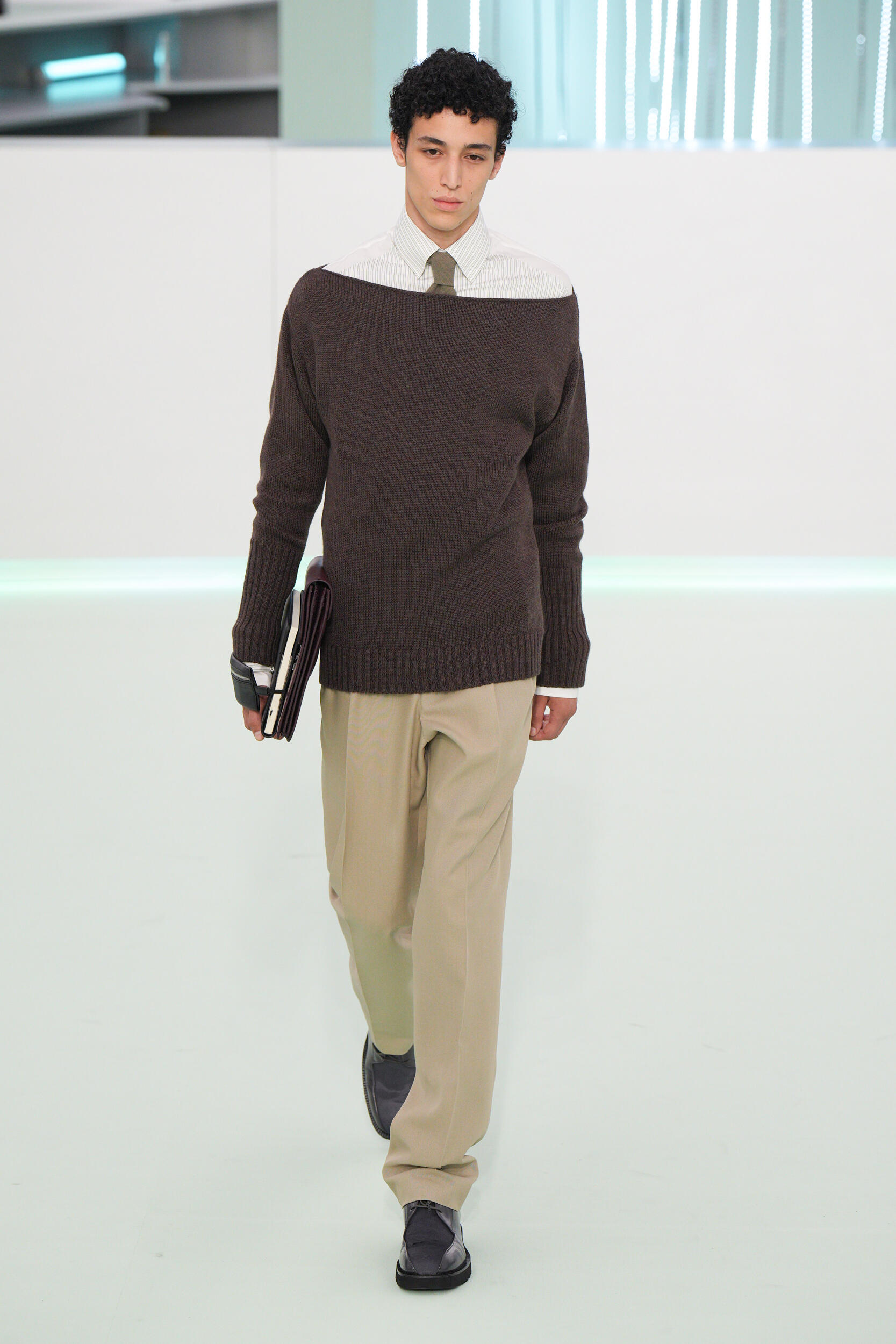 Look 29