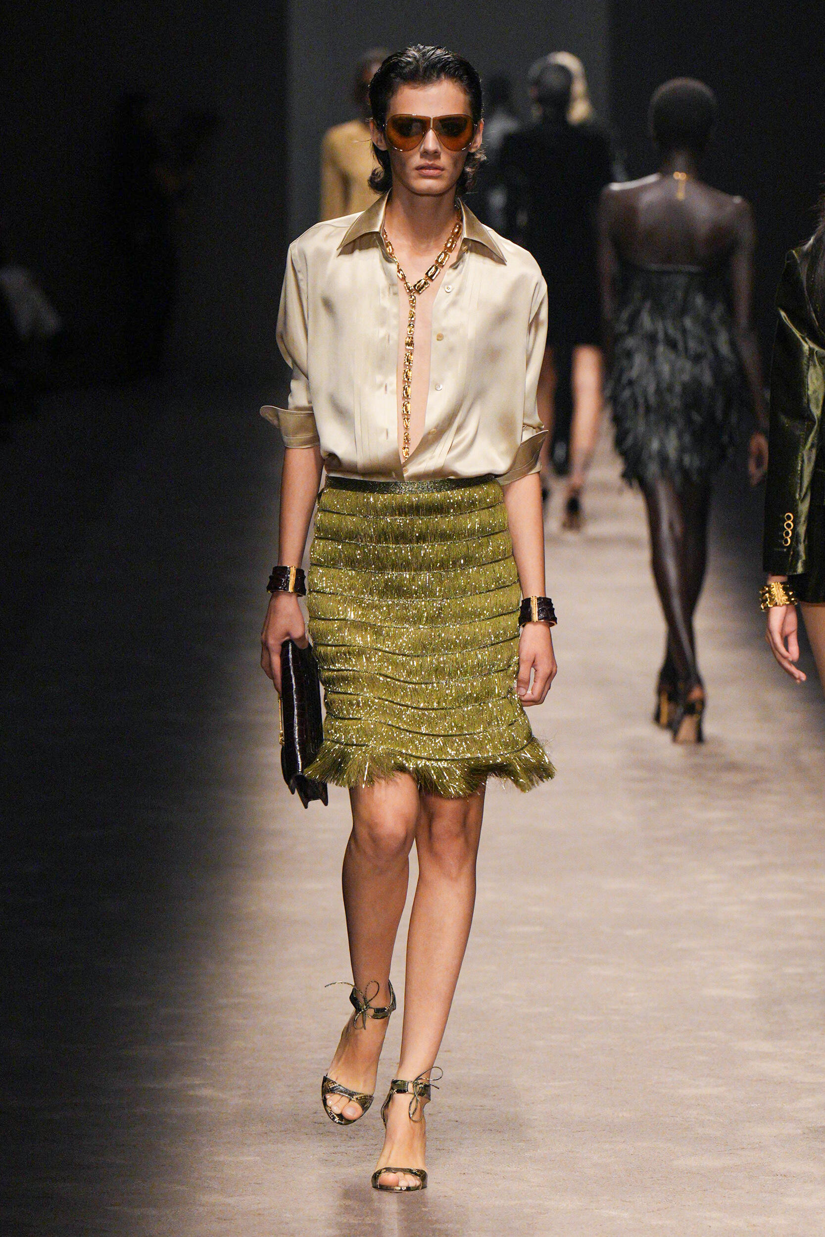 Look 50