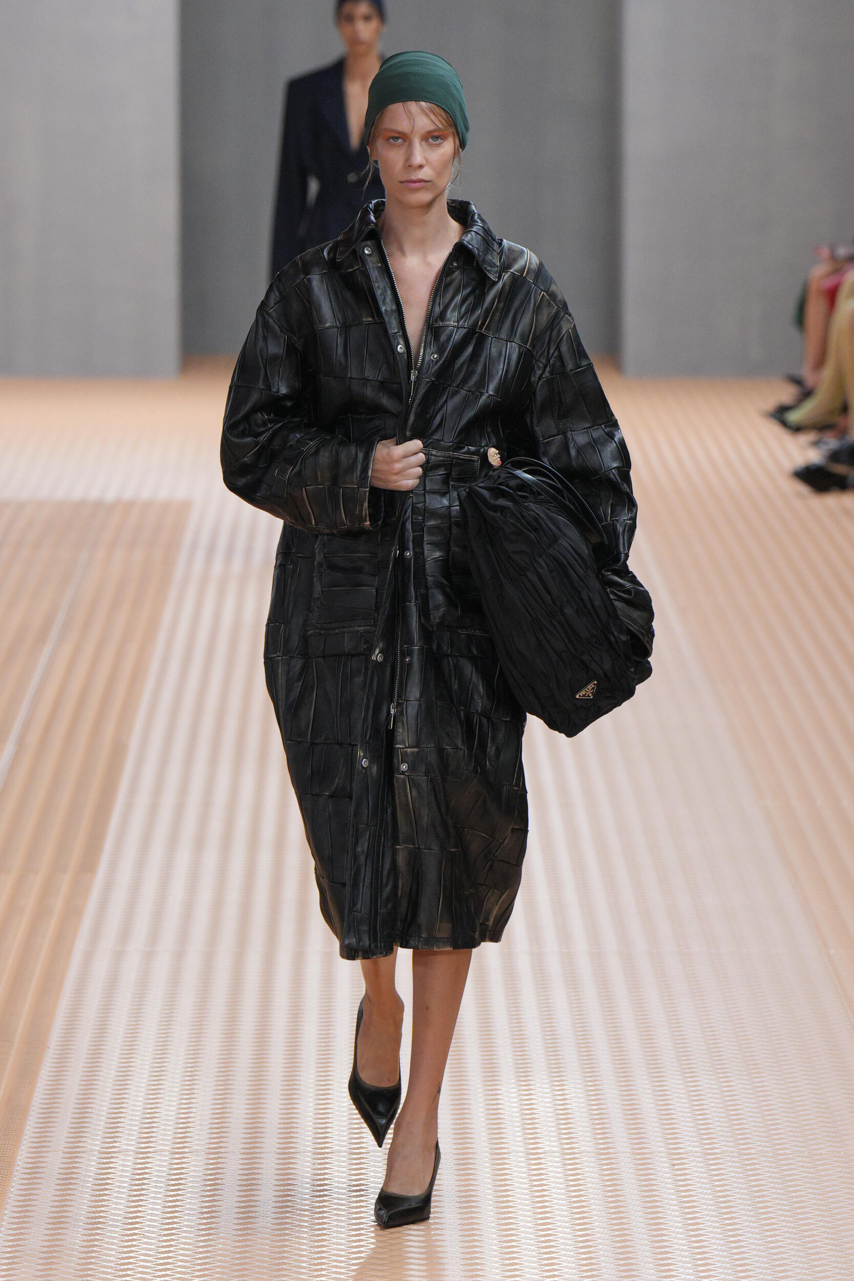 Look 38