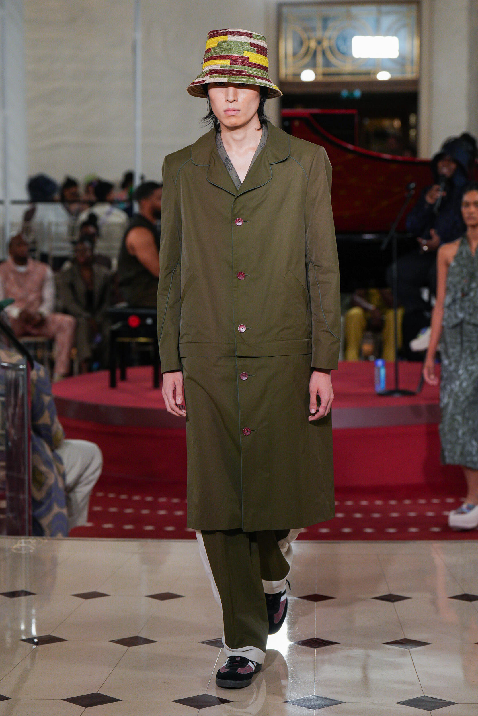 Look 26