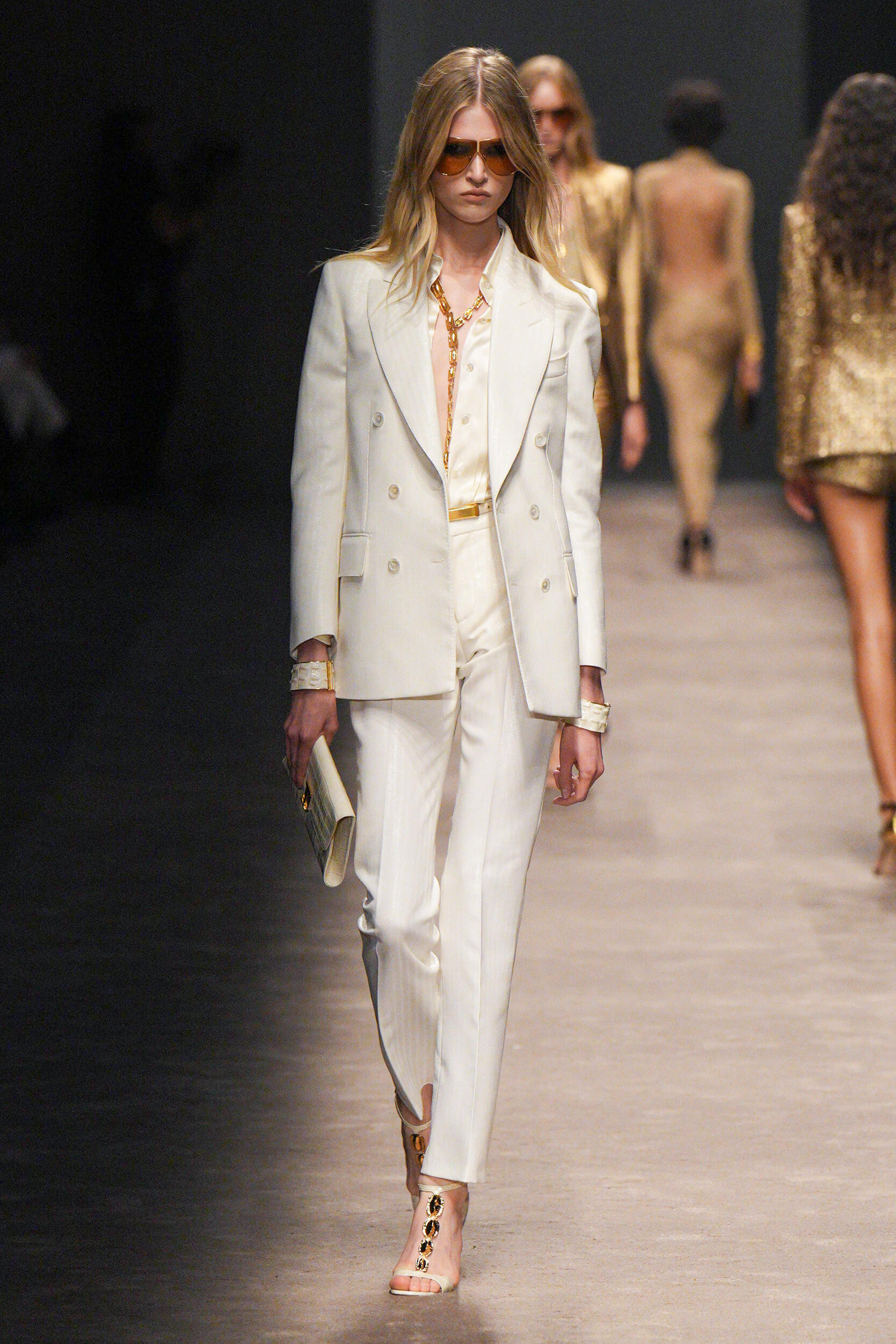 Look 56