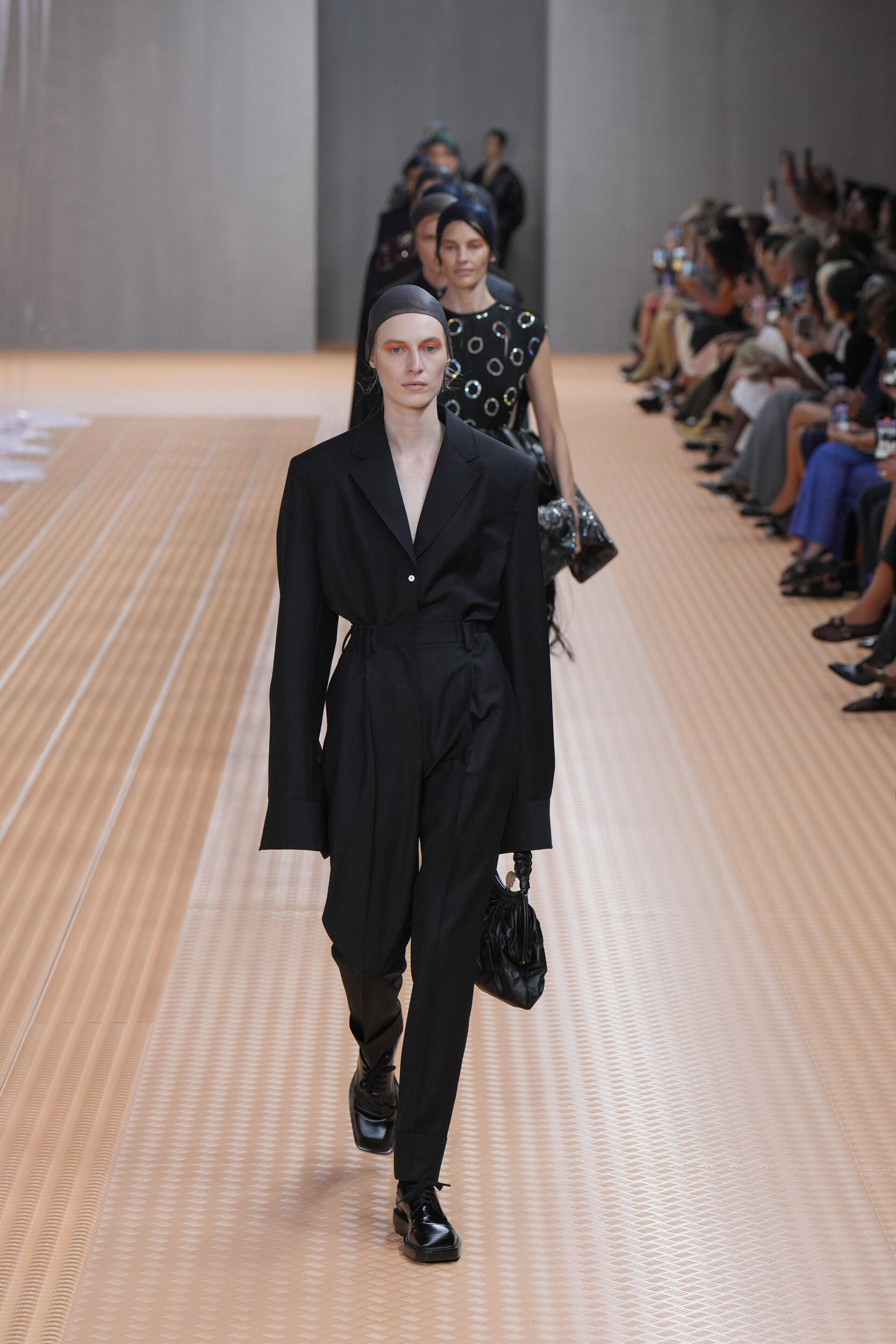 Look 48
