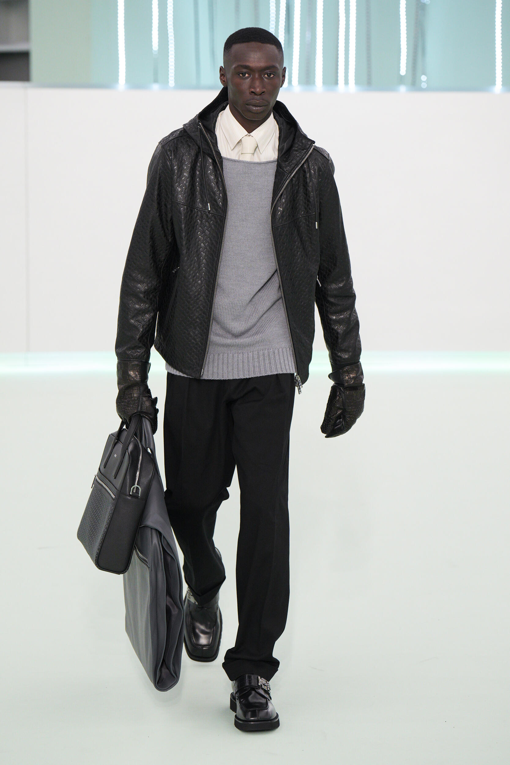 Look 44