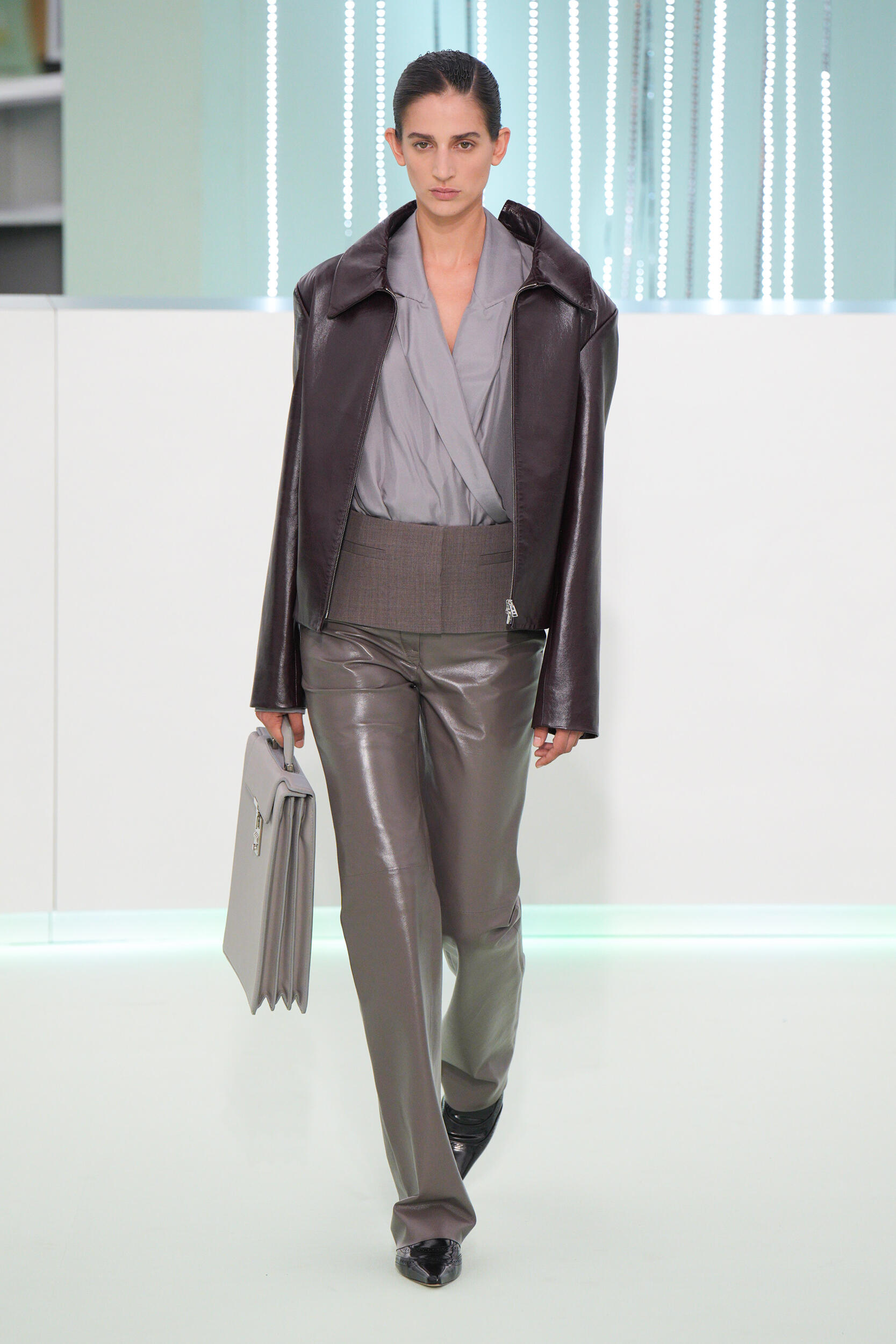 Look 50