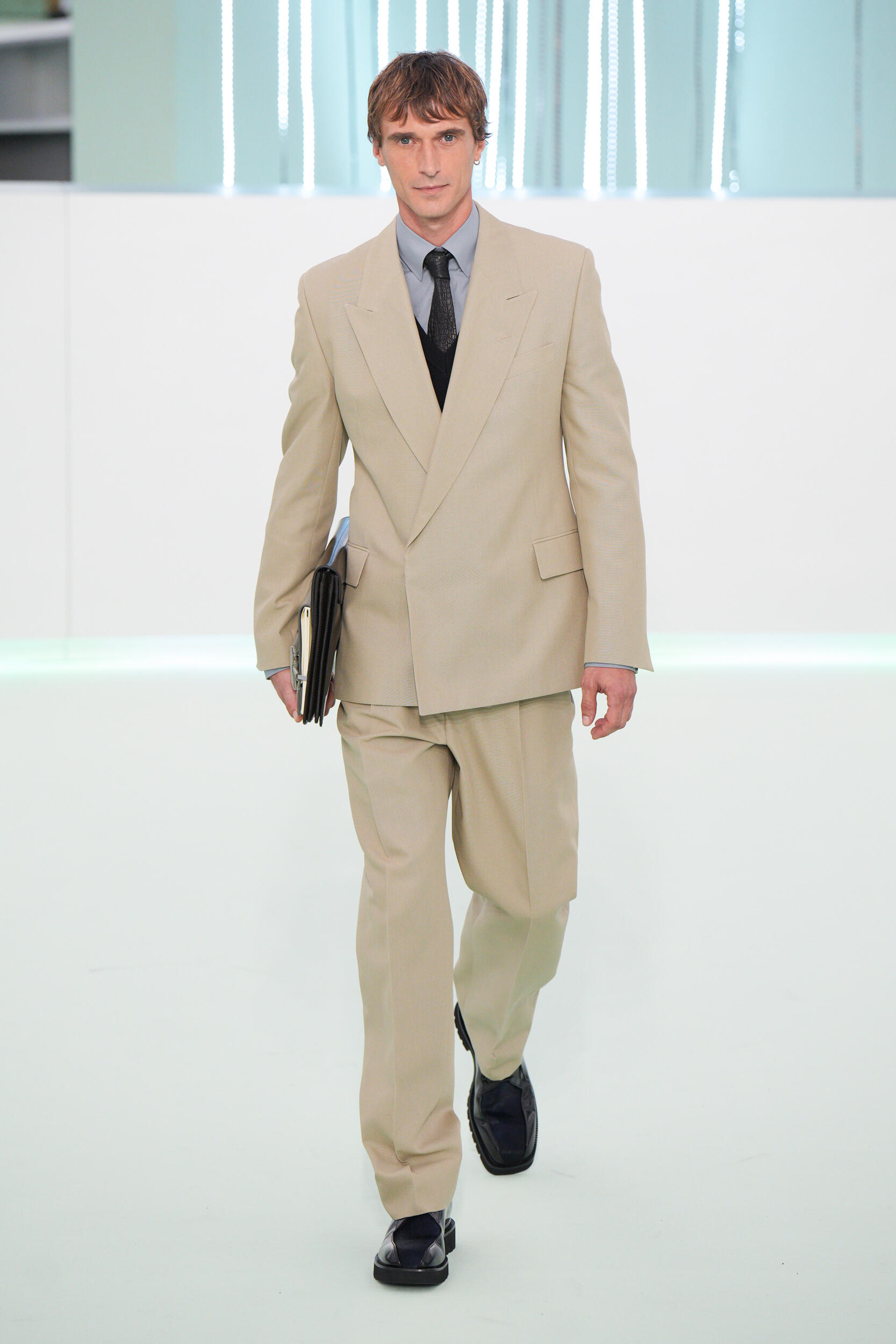 Look 61