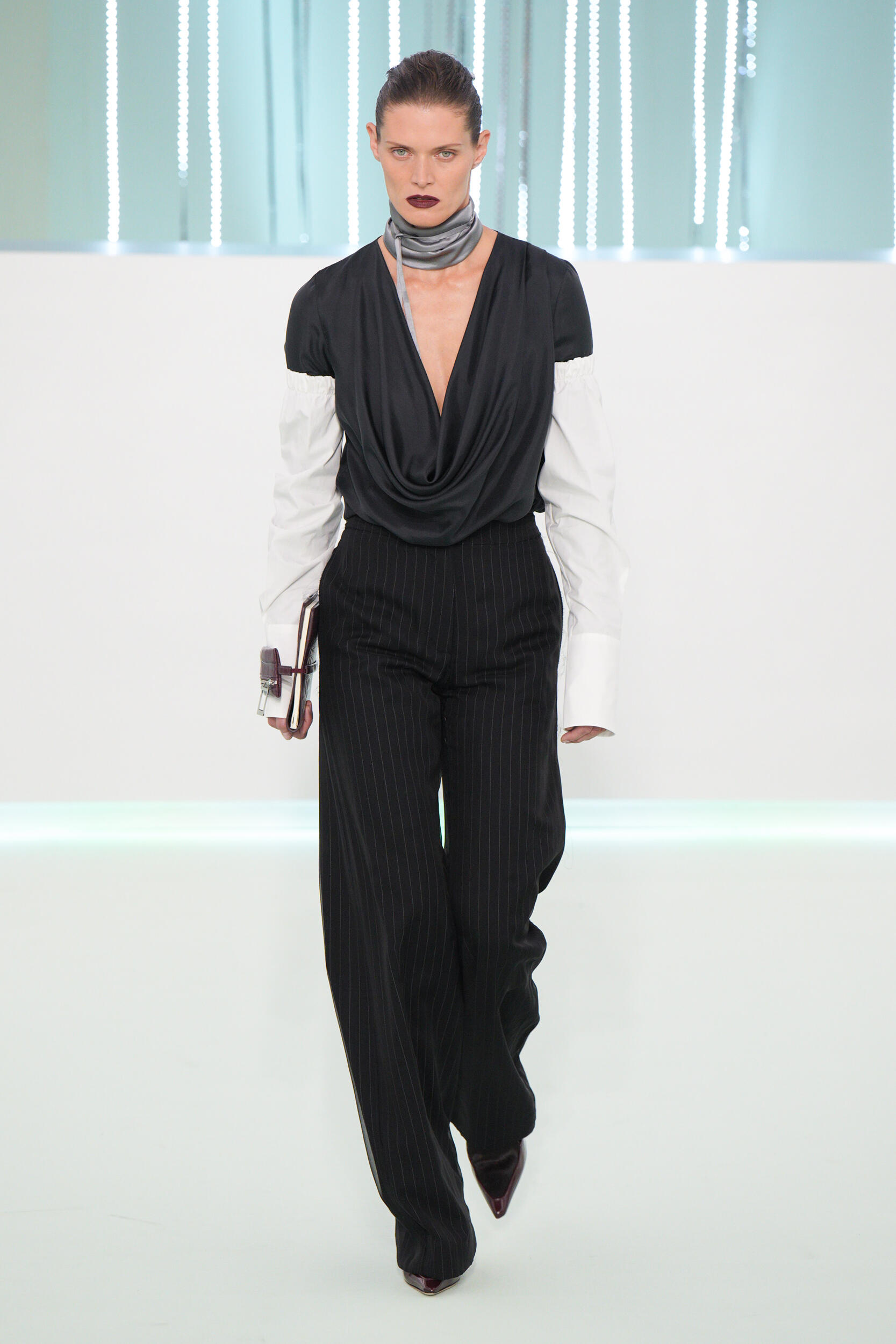 Look 63