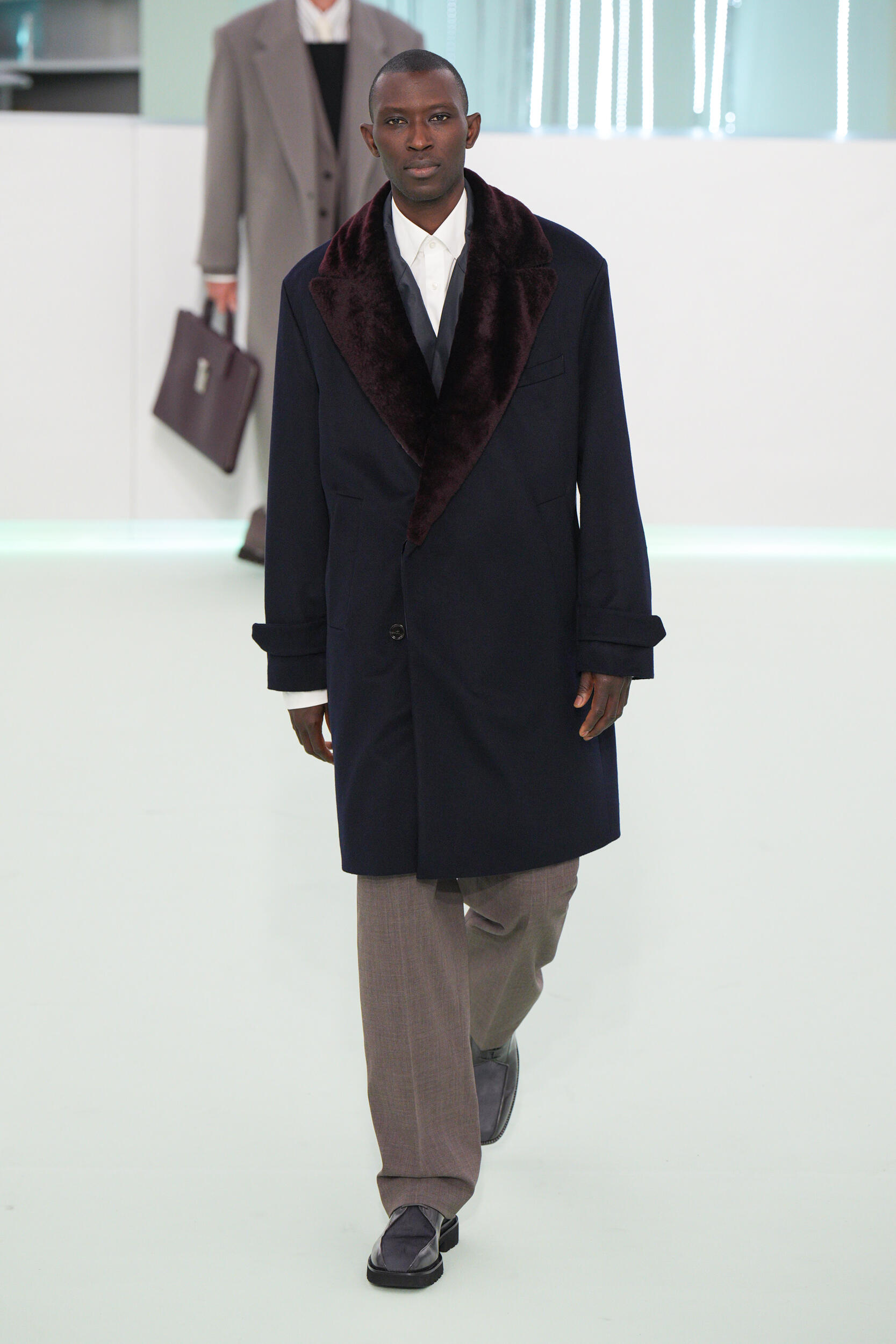 Look 64