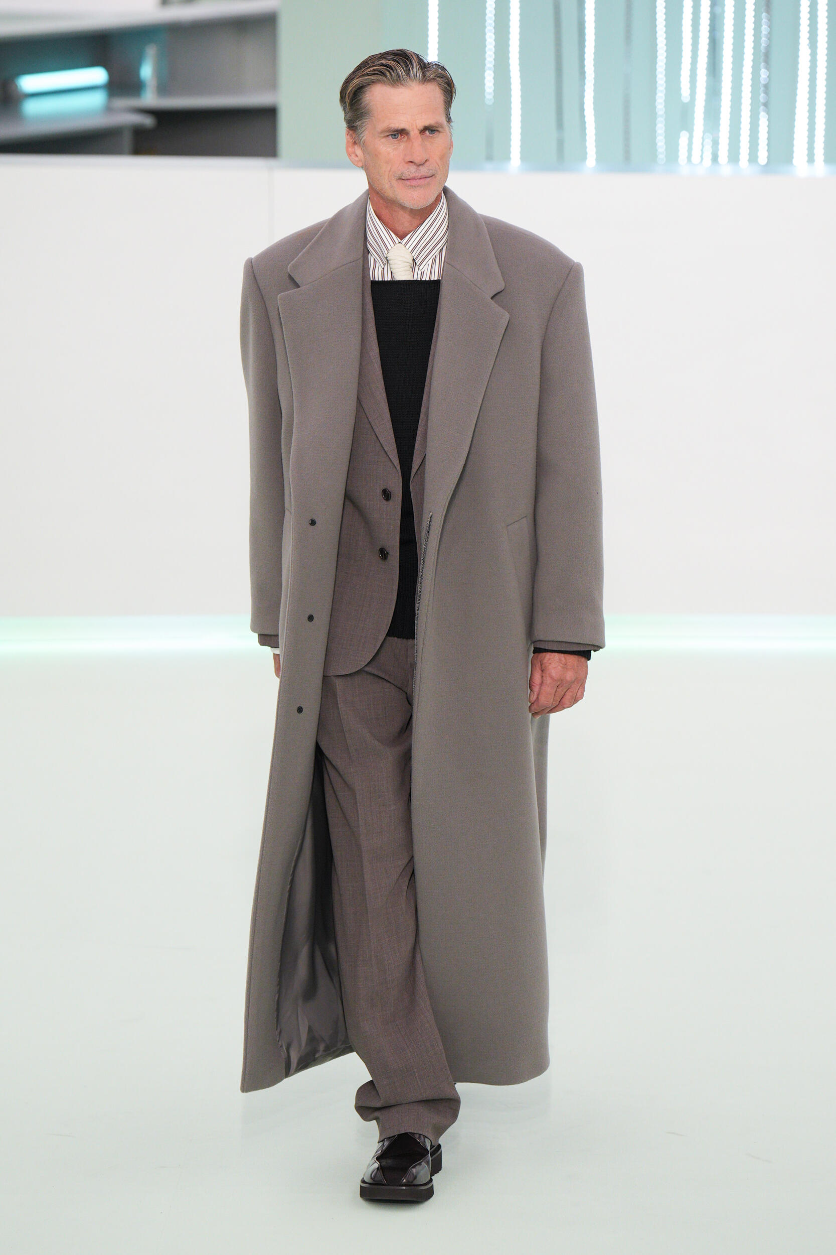 Look 65