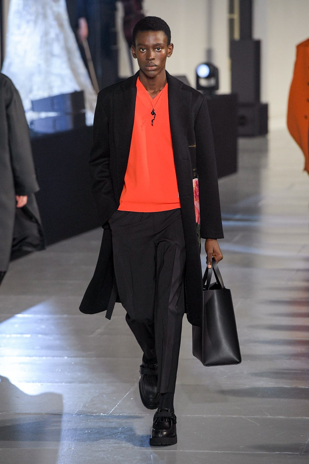 Look 7