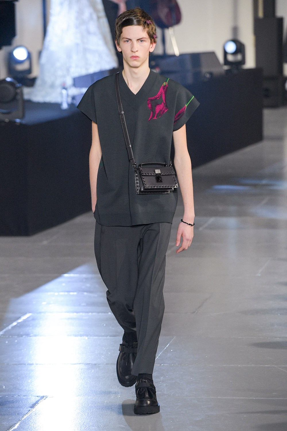 Look 12