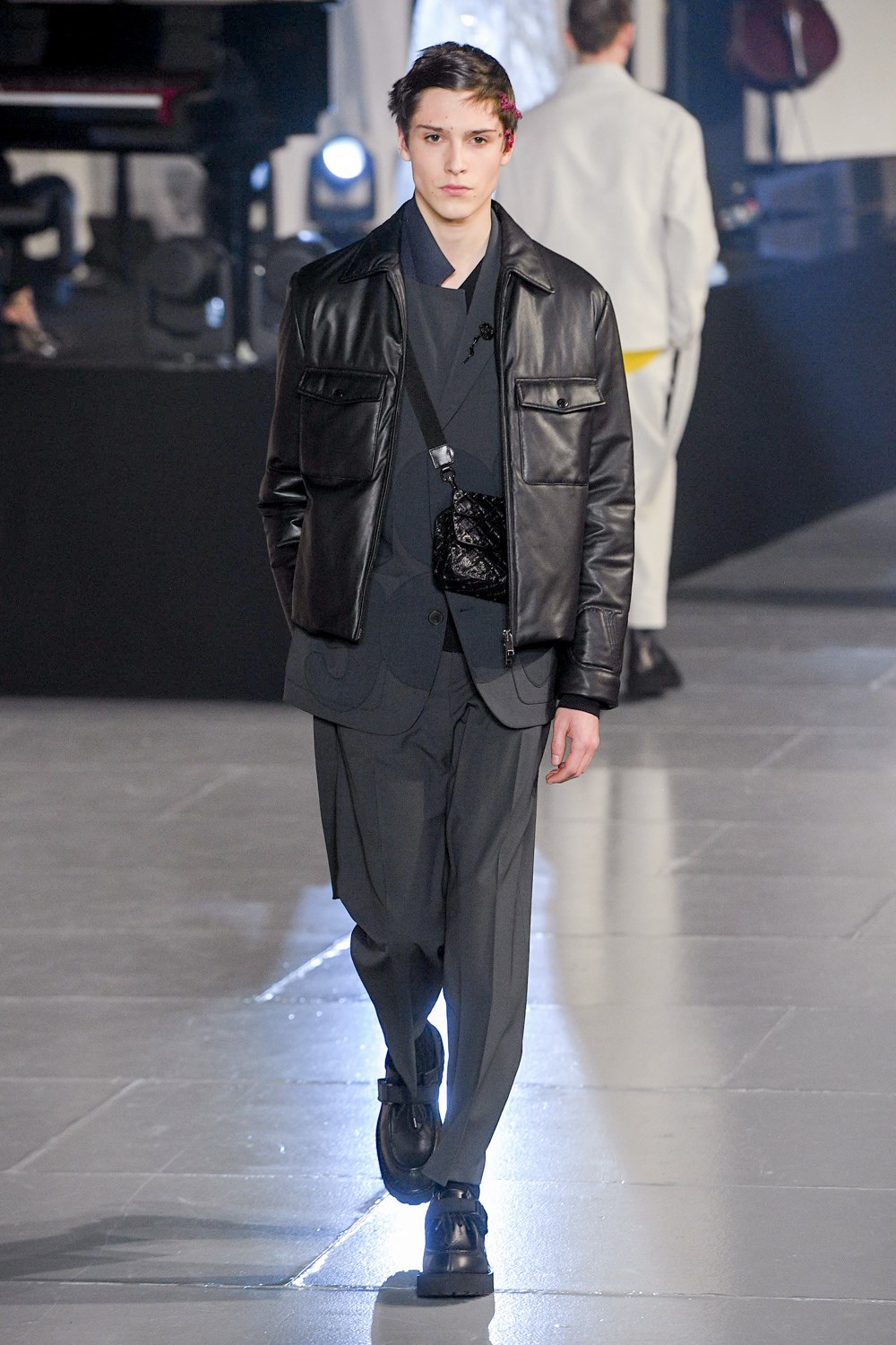 Look 48