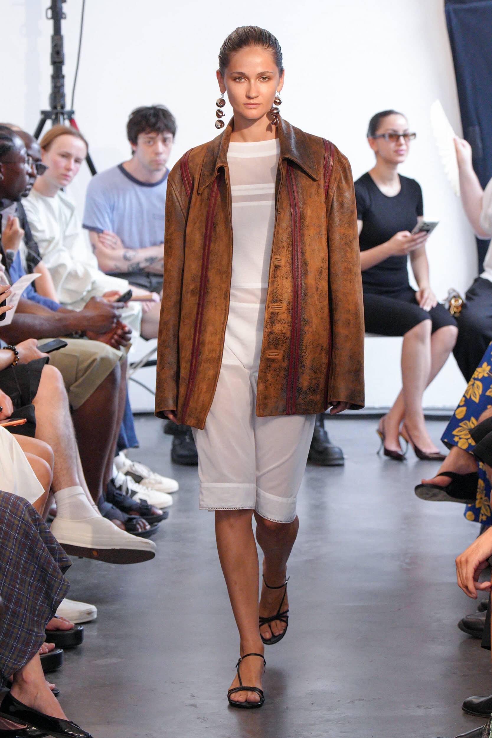 Look 7