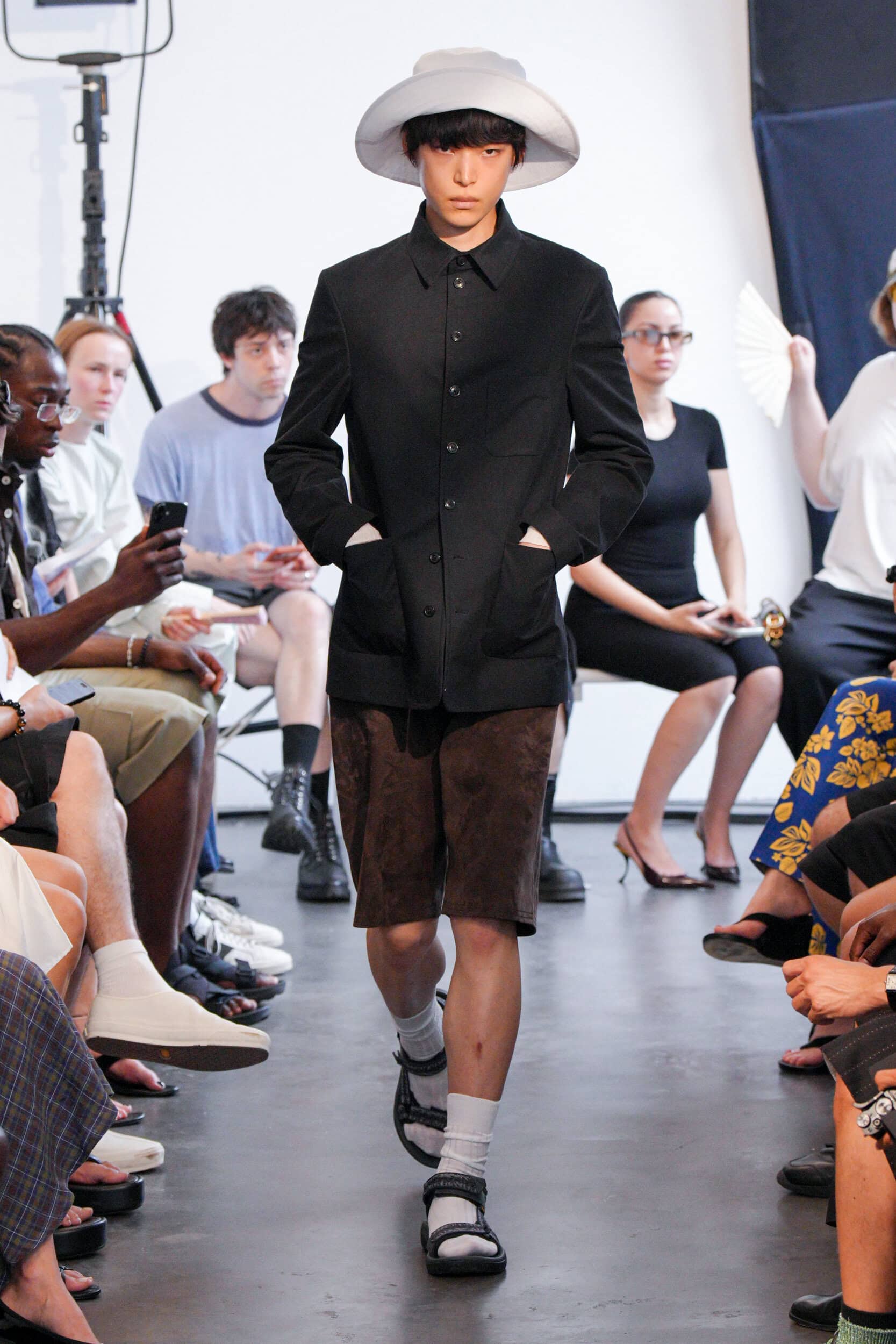 Look 9