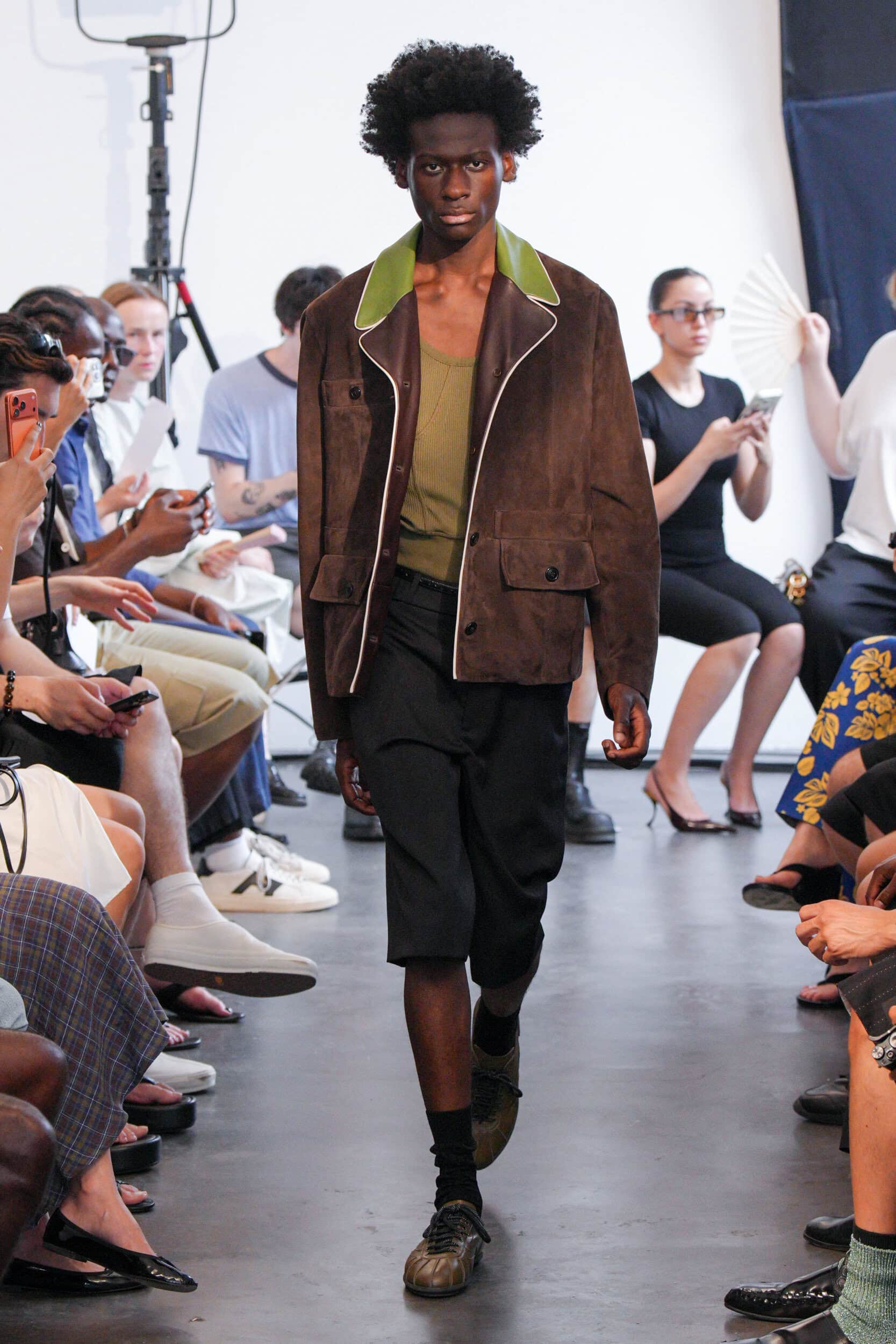 Look 11