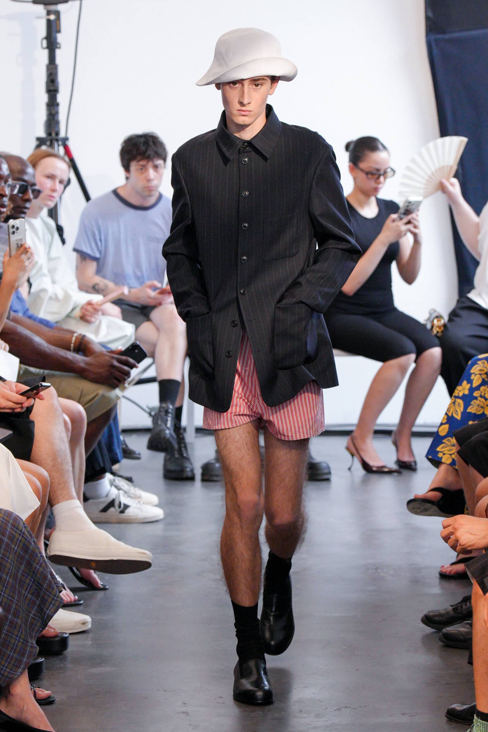 Look 12