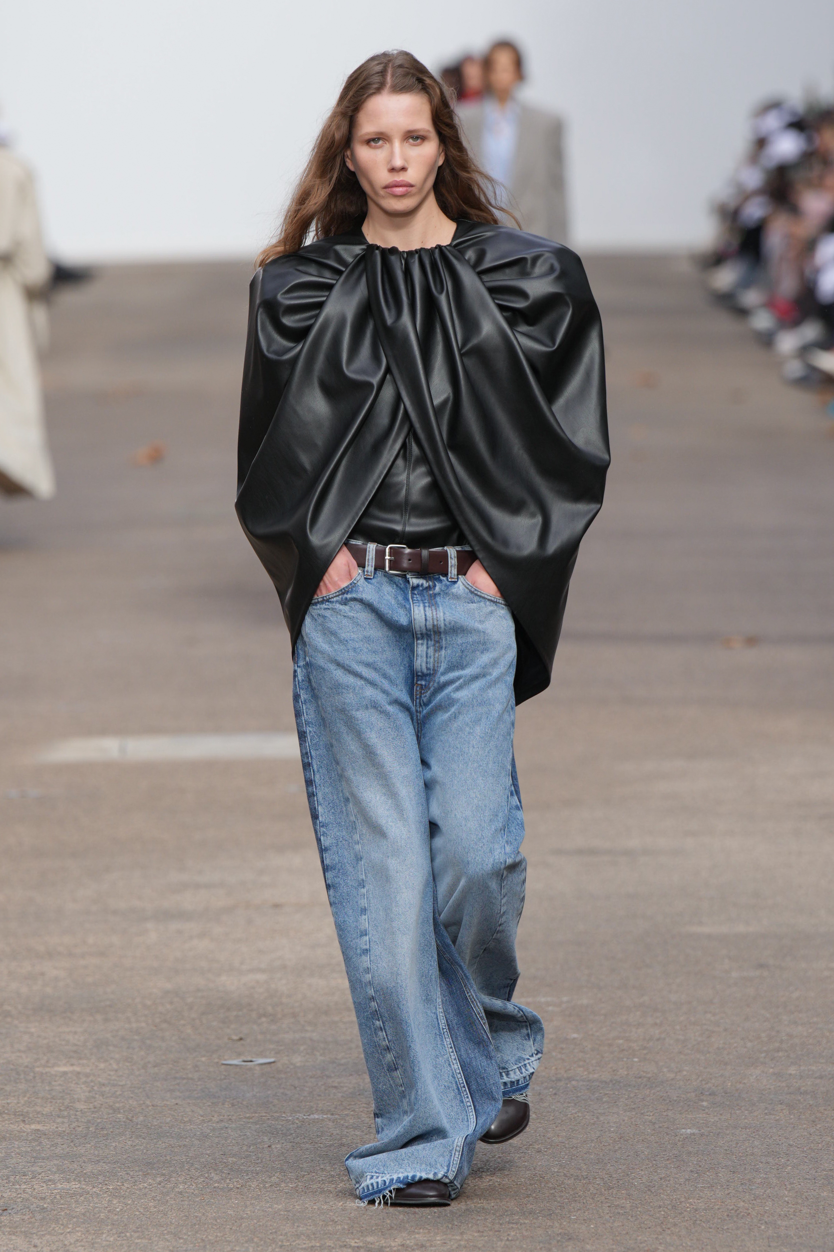 Look 5