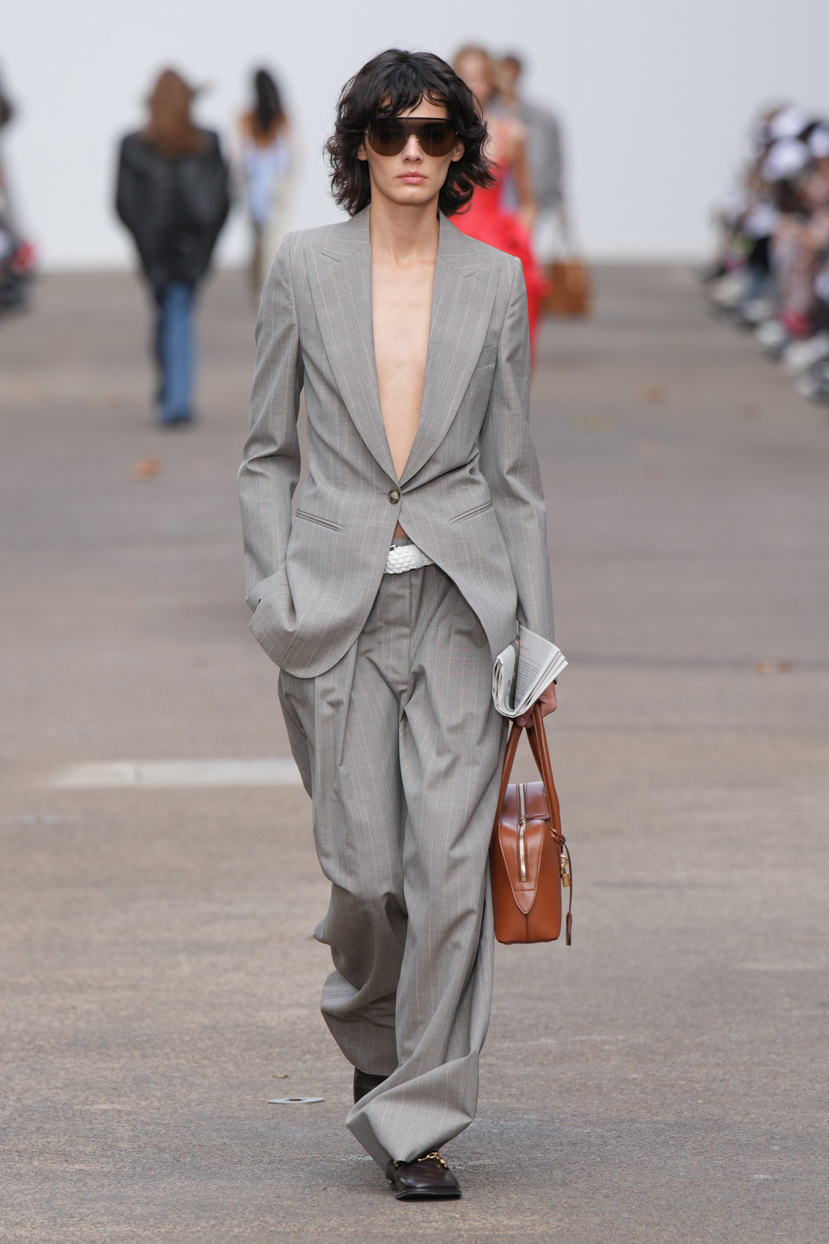 Look 13