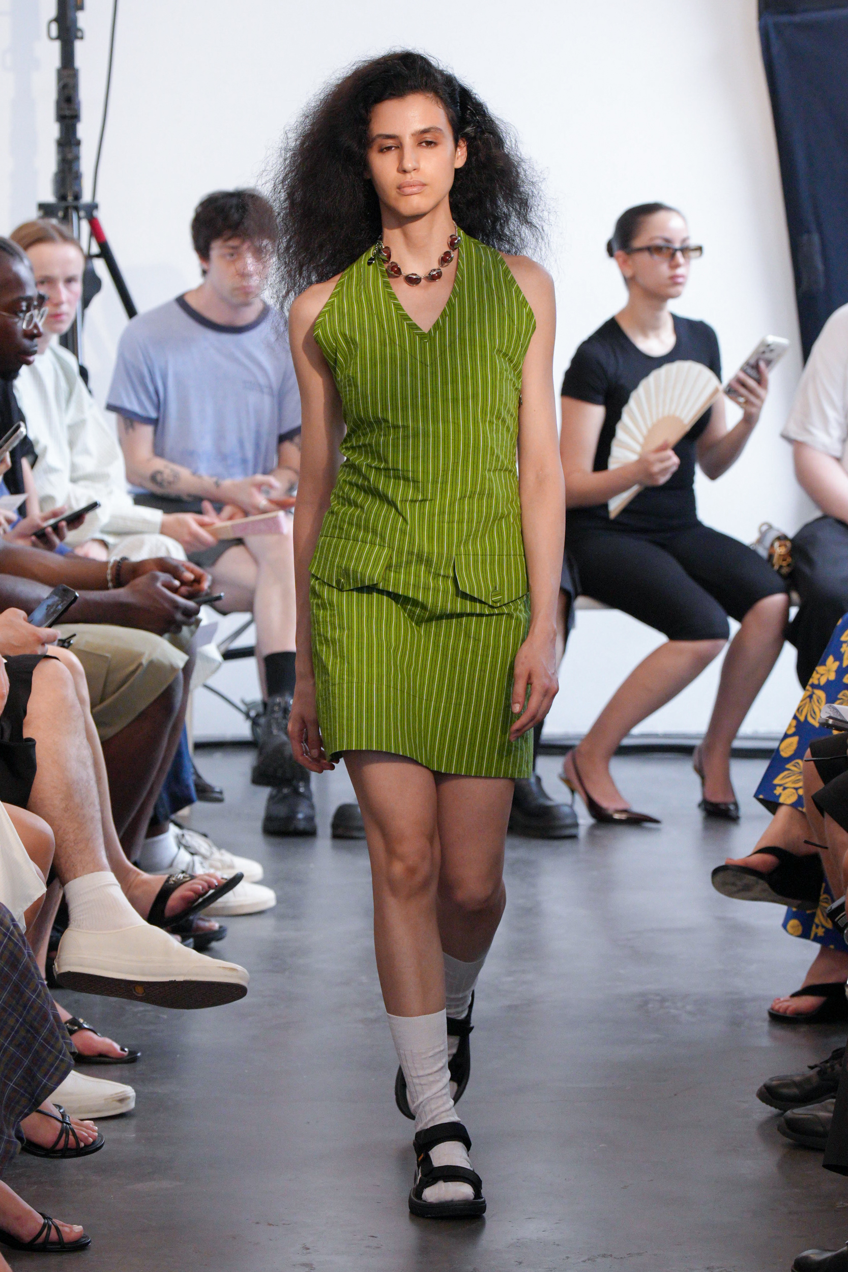 Look 32