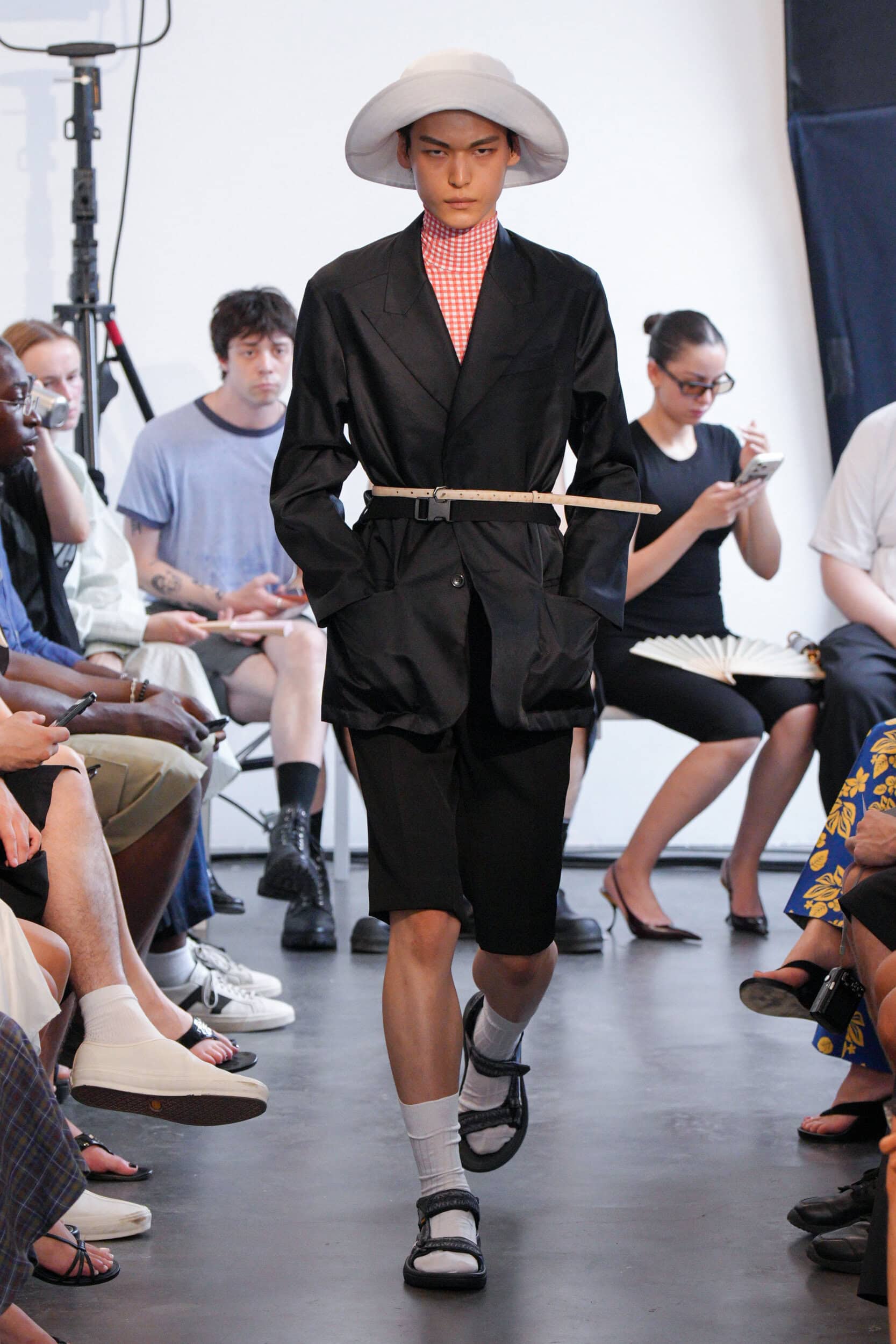 Look 35