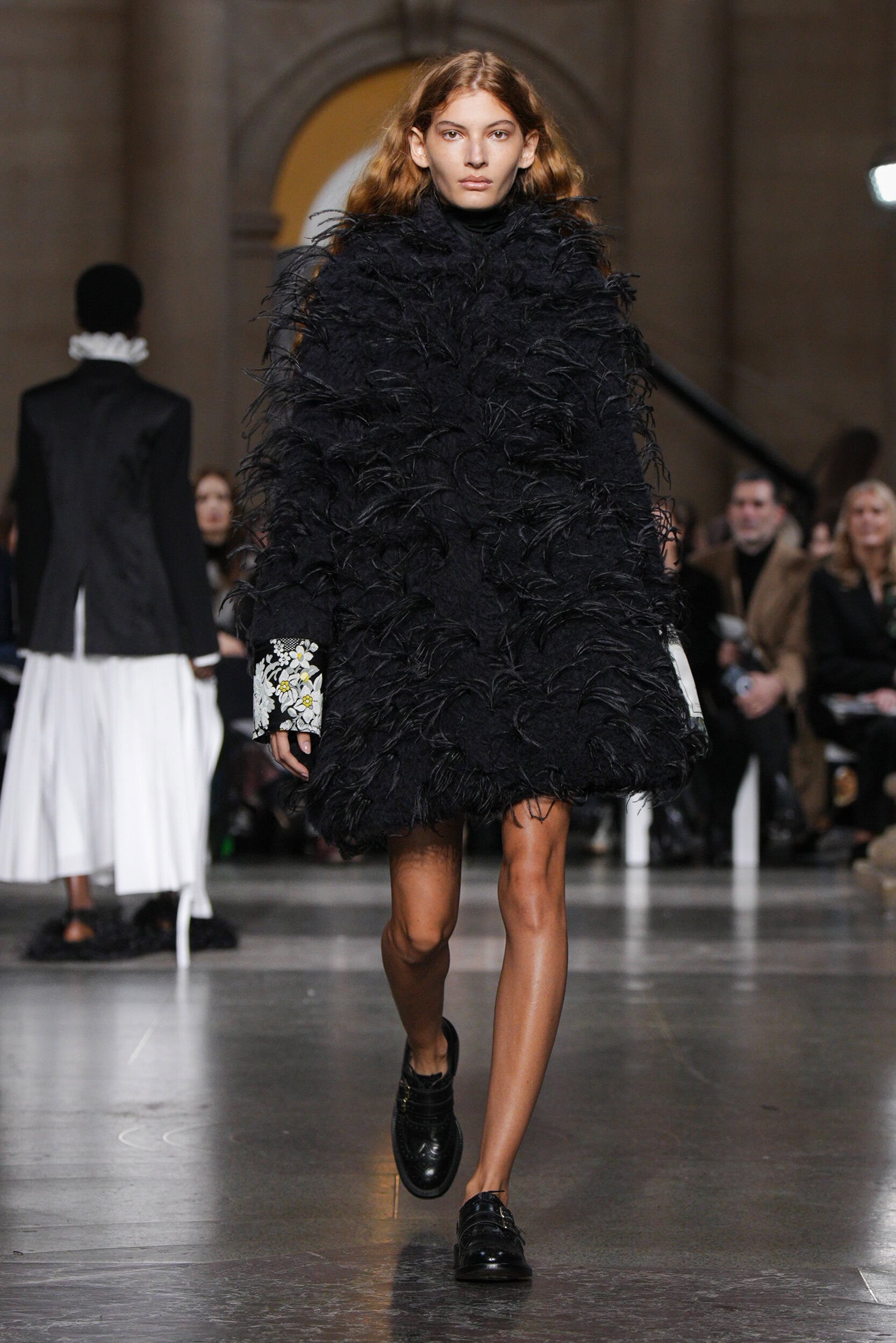 Look 10