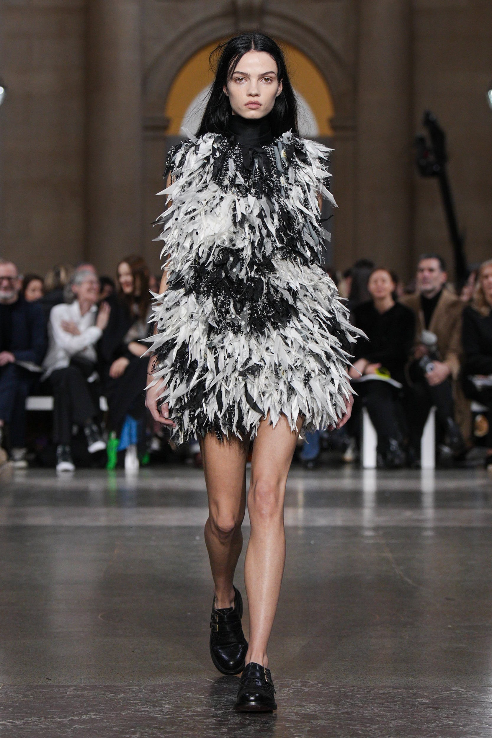 Look 11