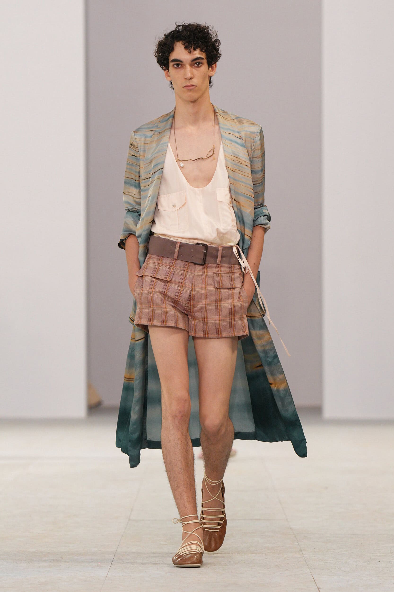 Look 14