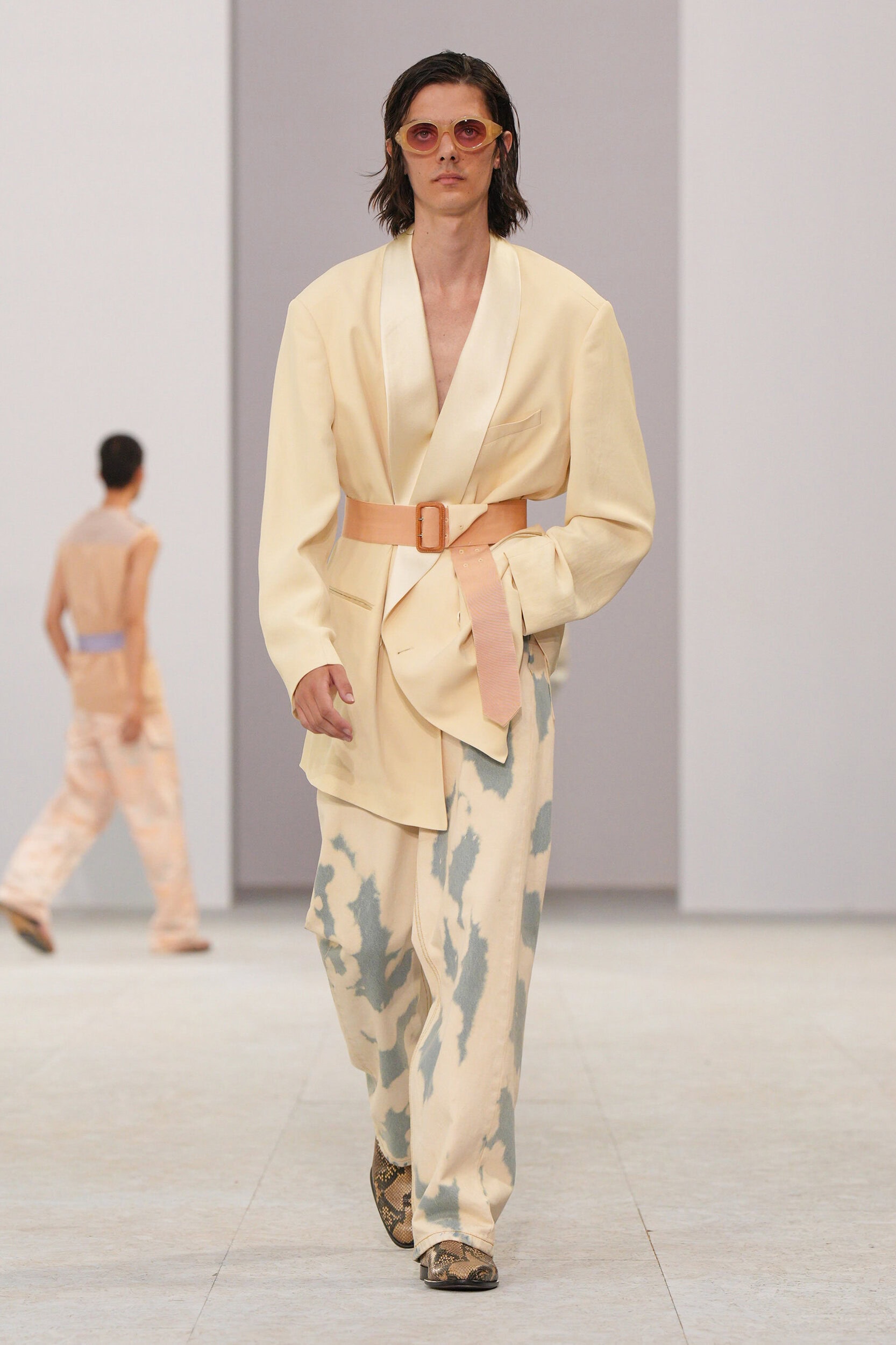 Look 28
