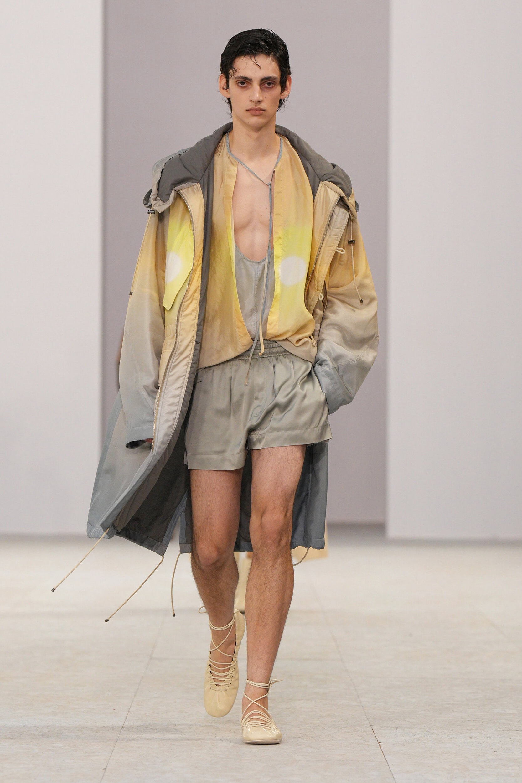Look 29