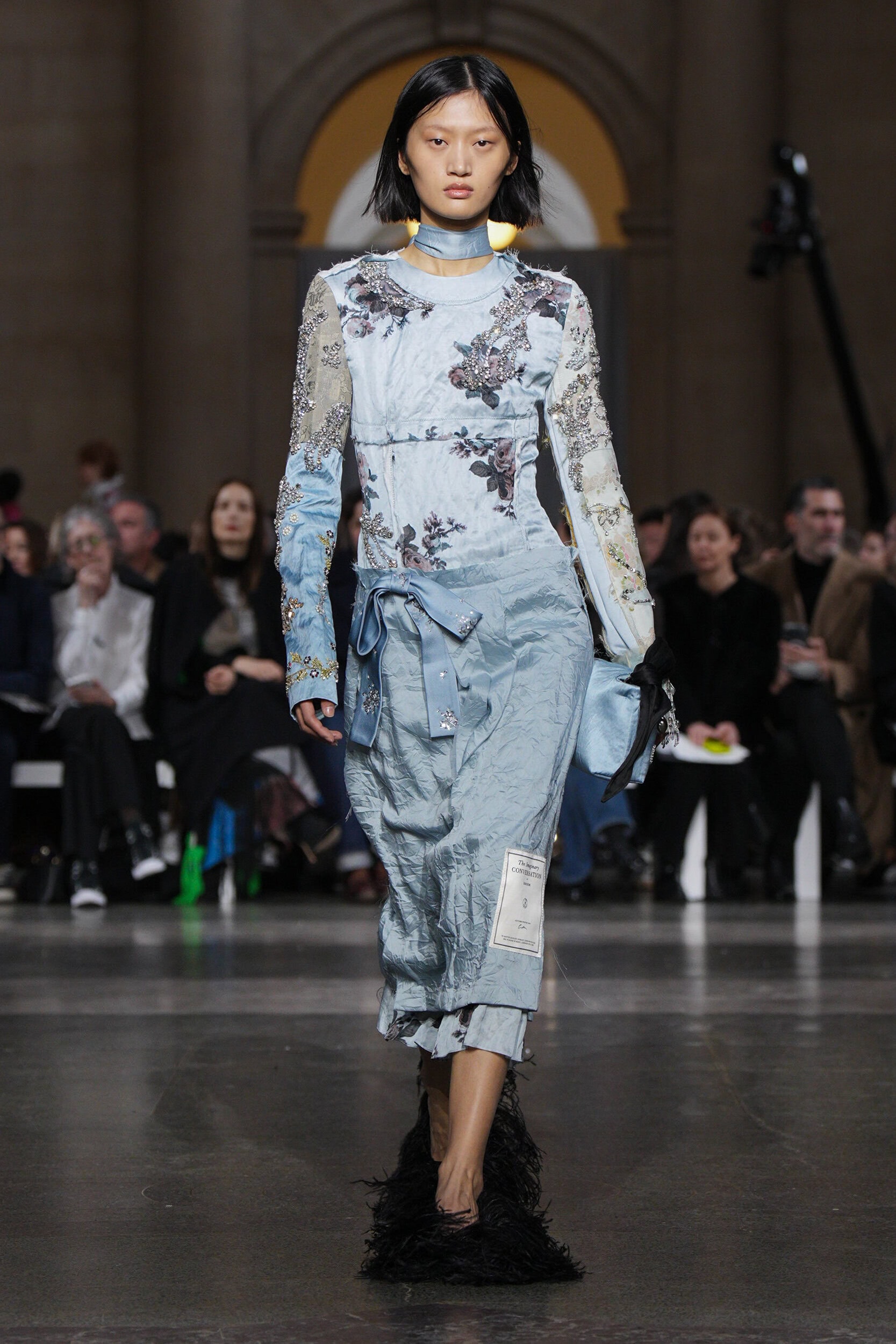 Look 27