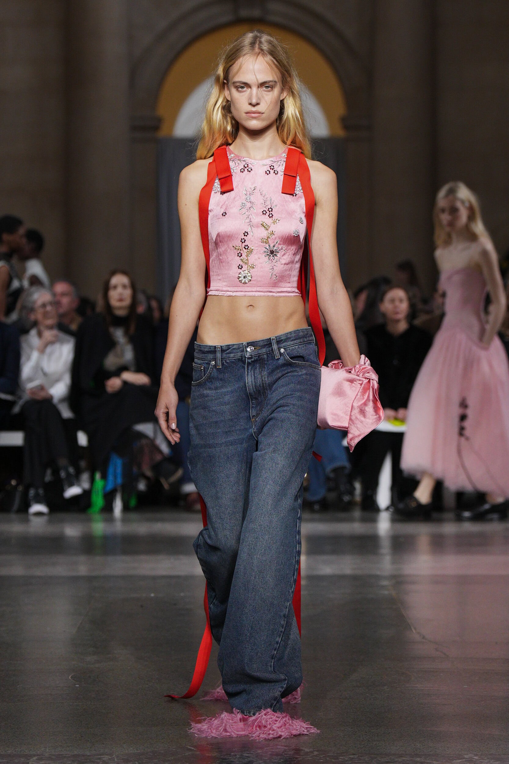 Look 29