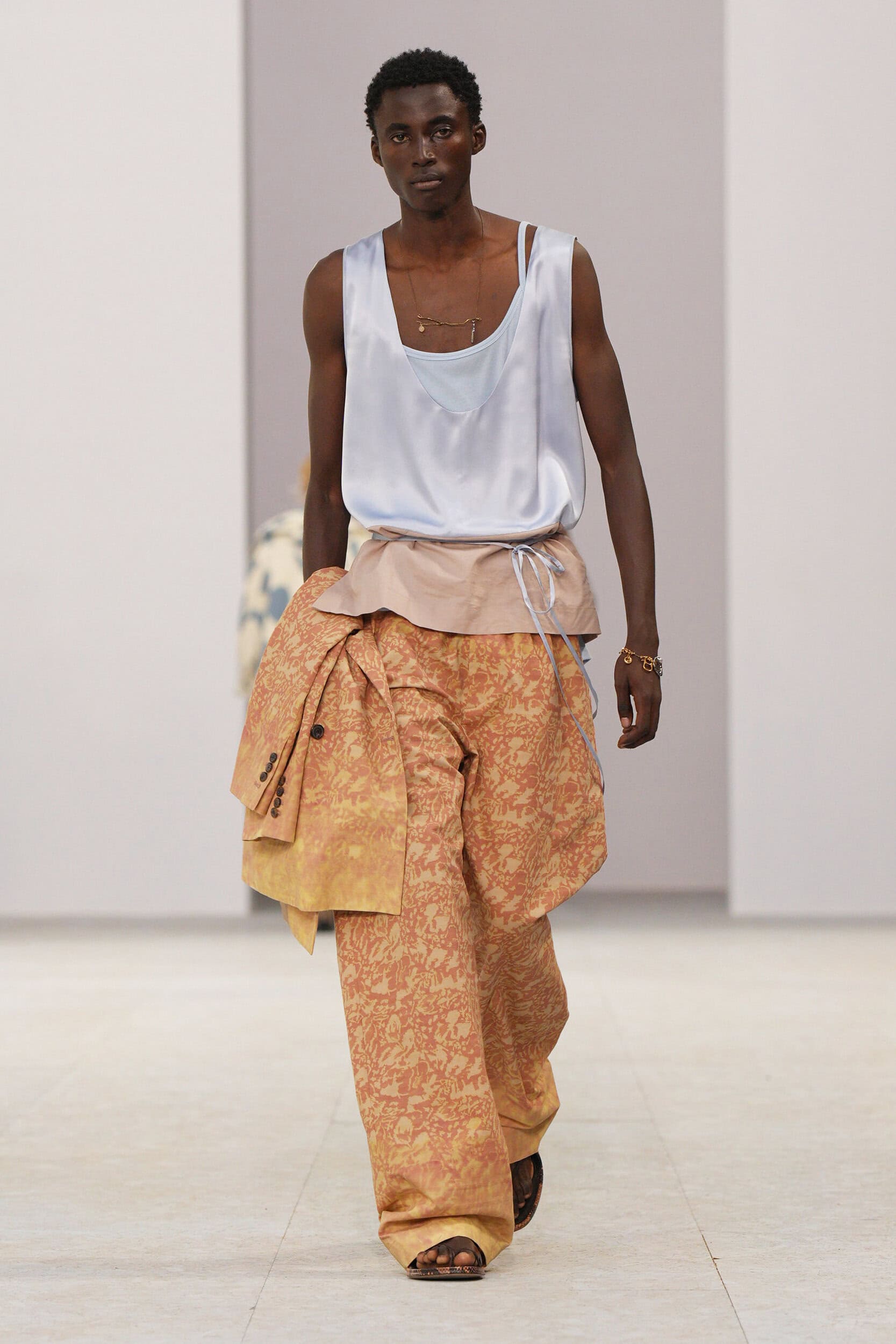Look 35