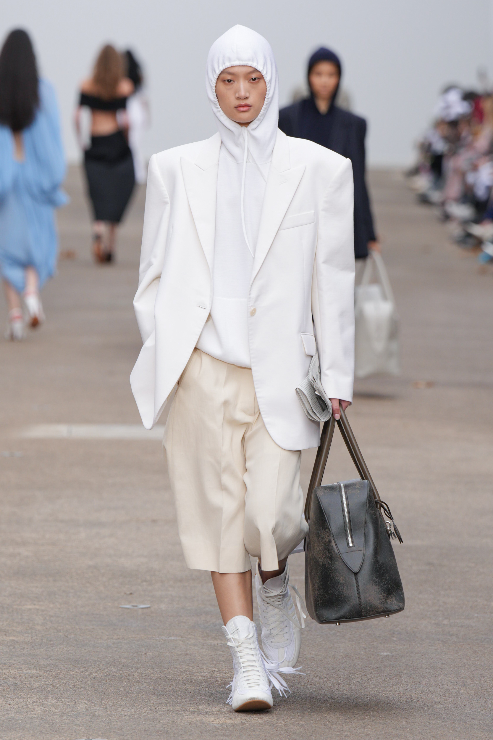 Look 35