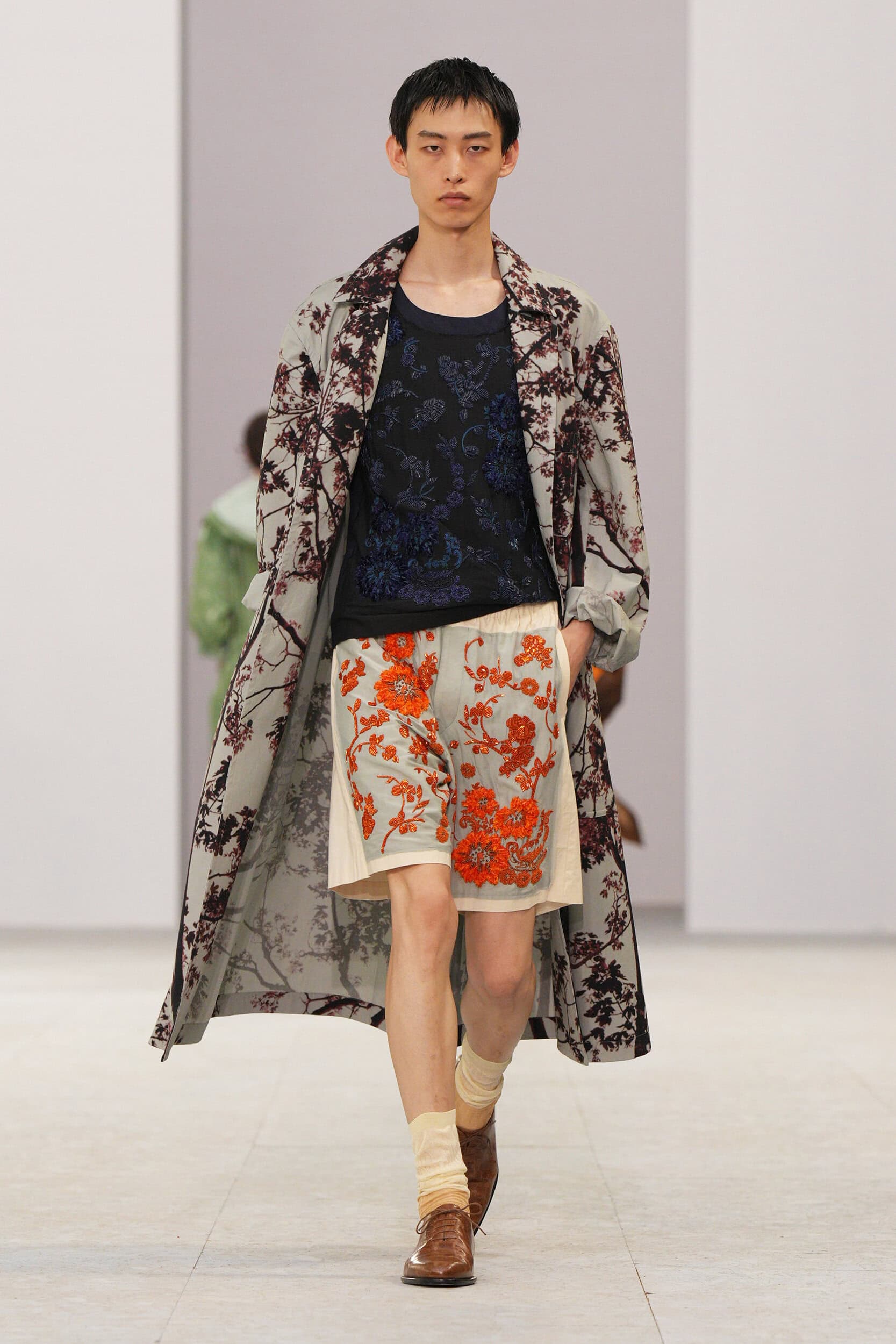 Look 48
