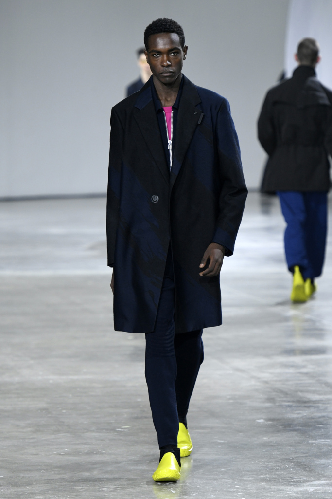 Look 11