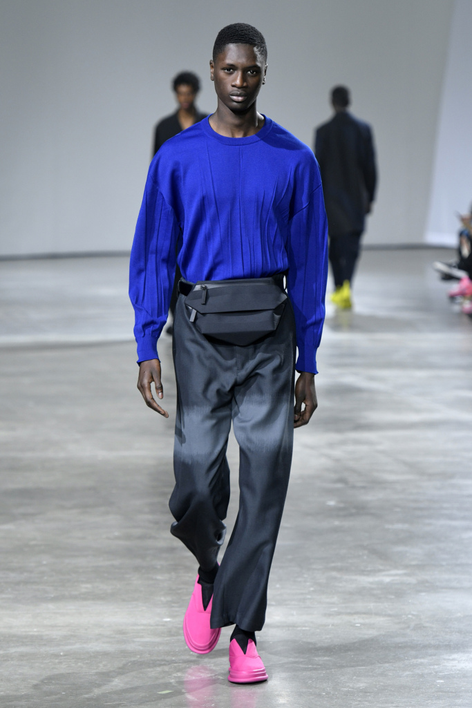 Look 12