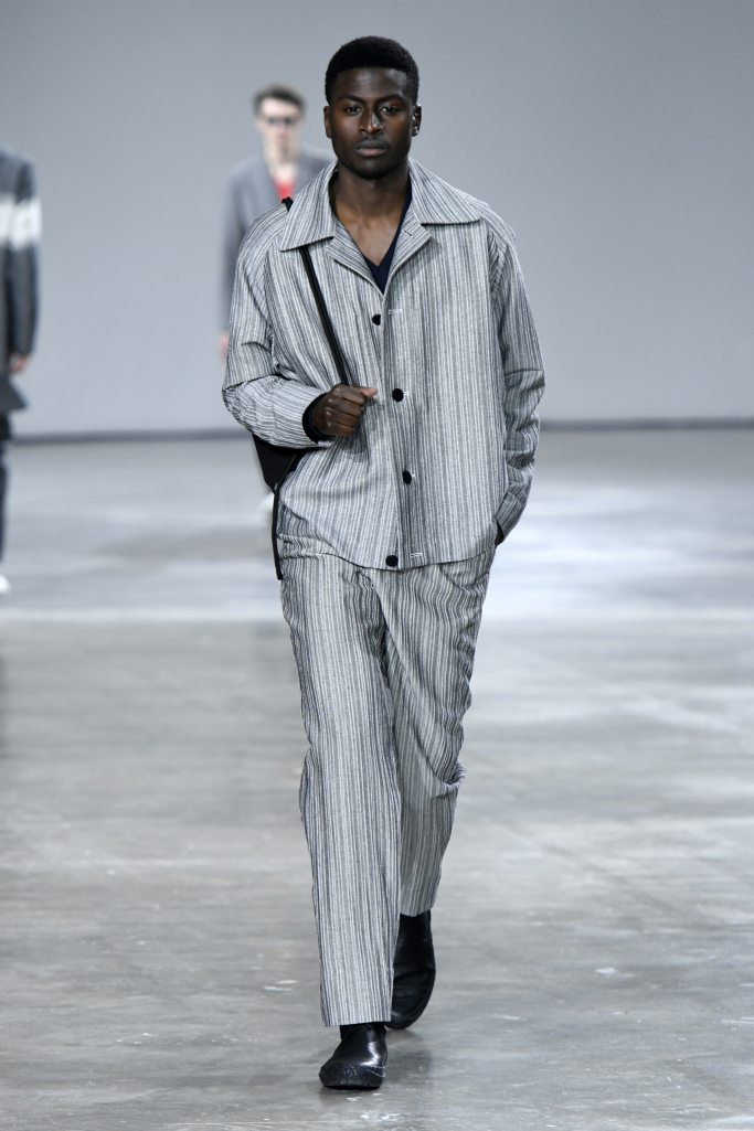 Look 19