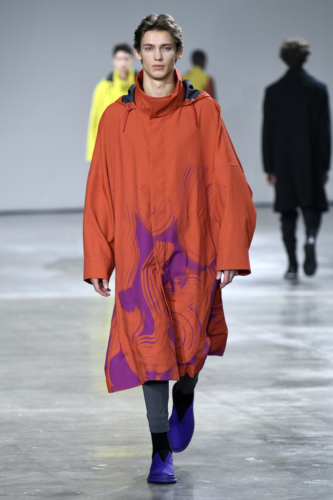 Look 28