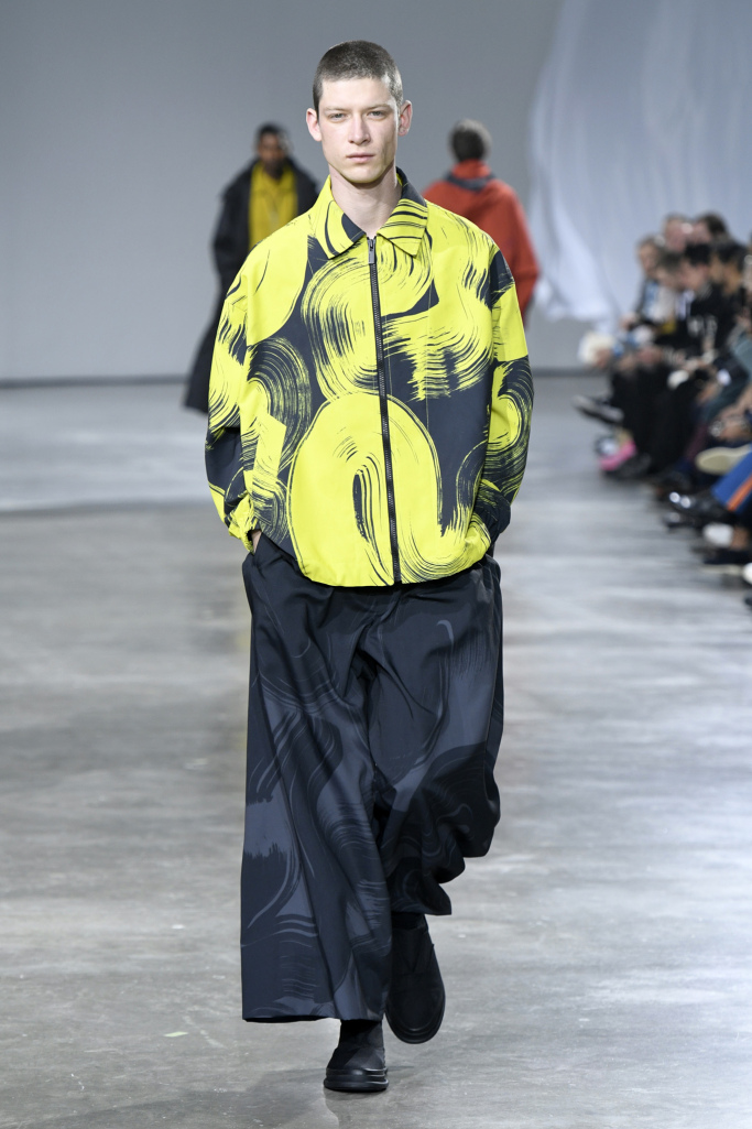 Look 30