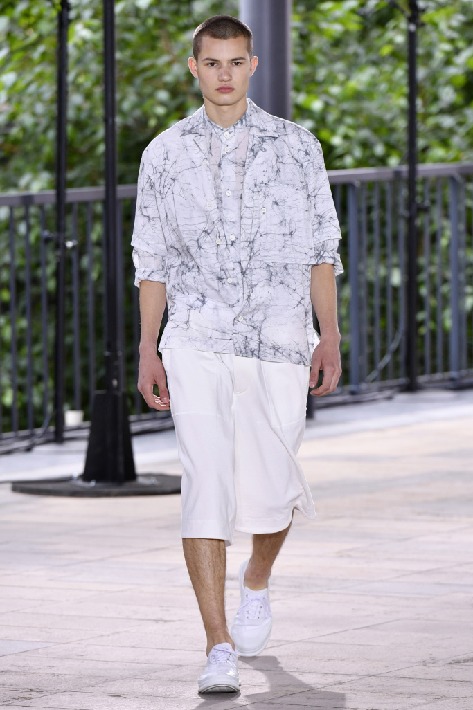 Look 4