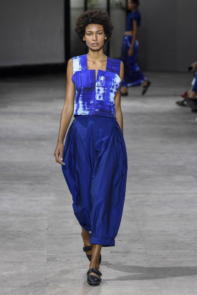 Look 11