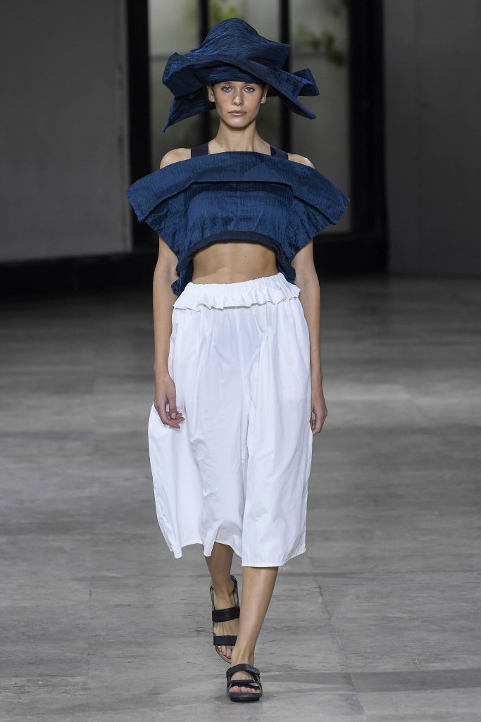 Look 24