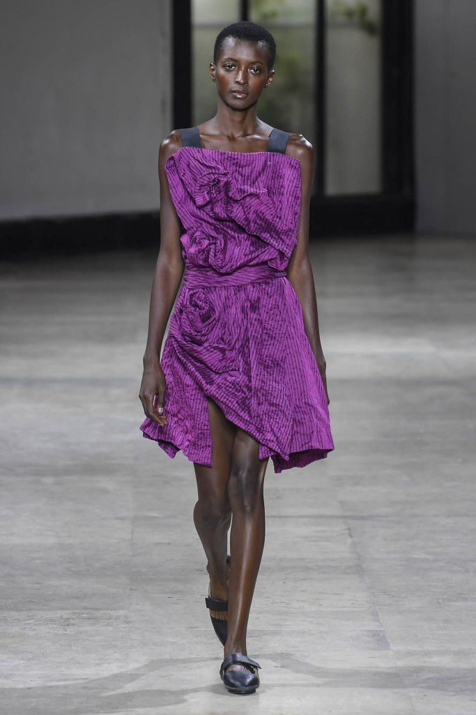 Look 28