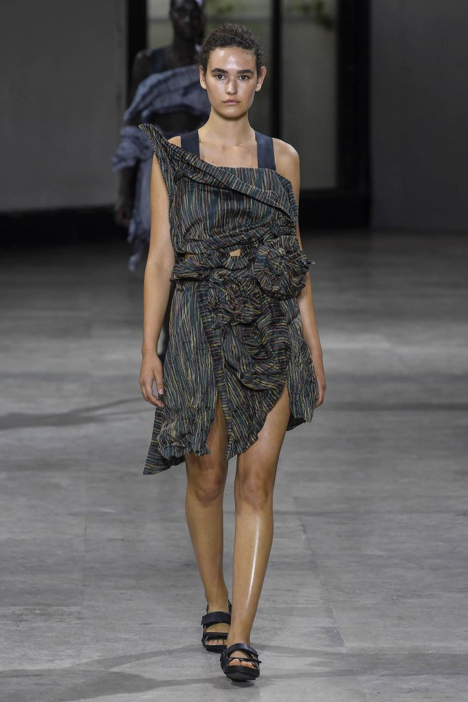 Look 29