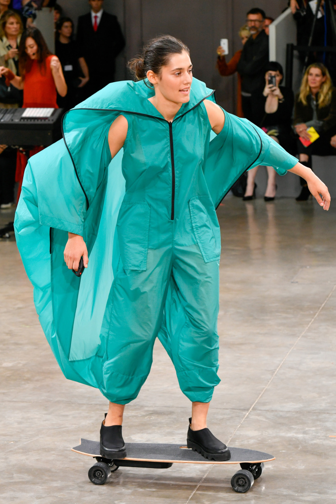 Look 32
