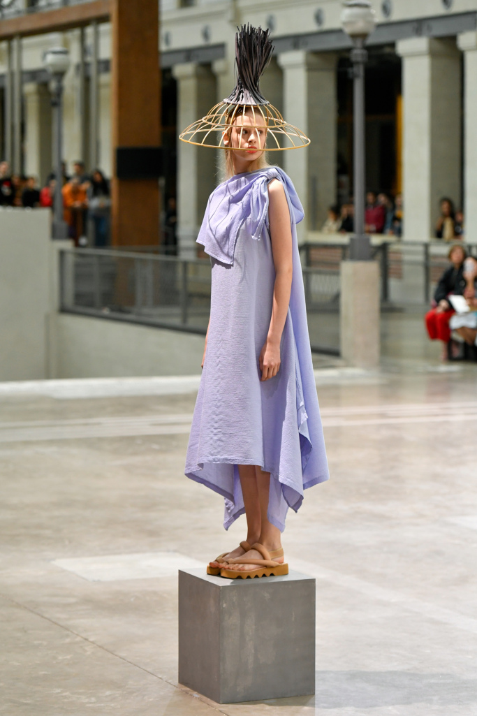 Look 49