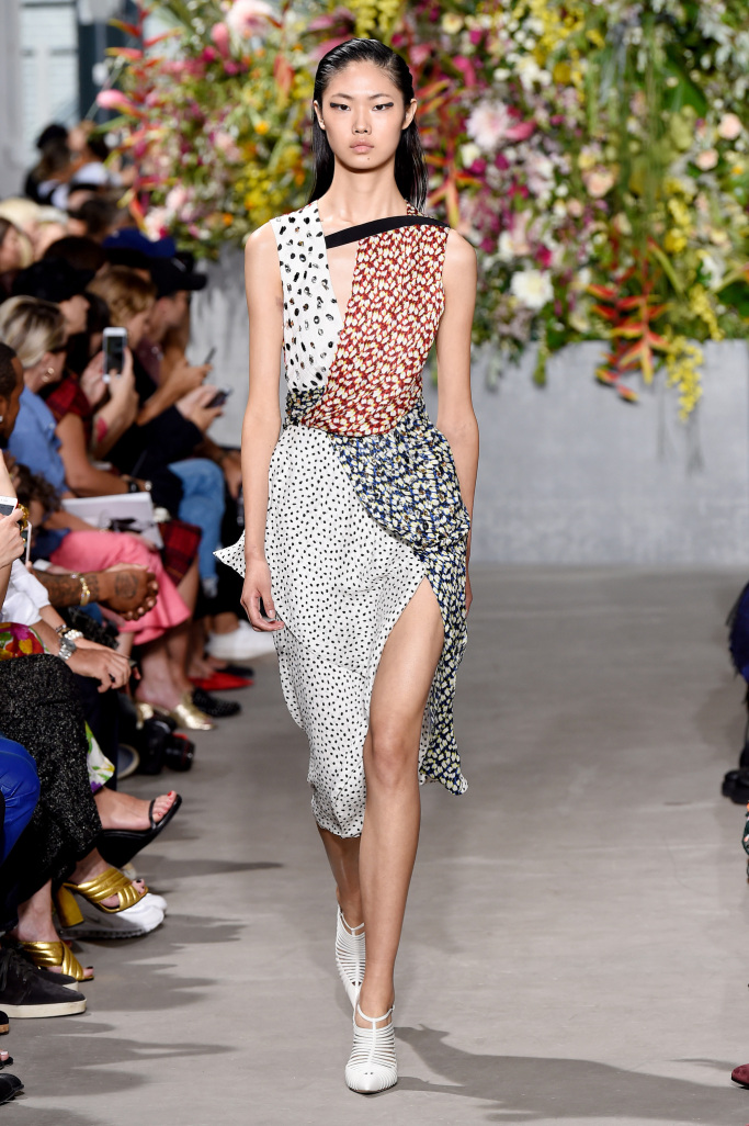 Look 11