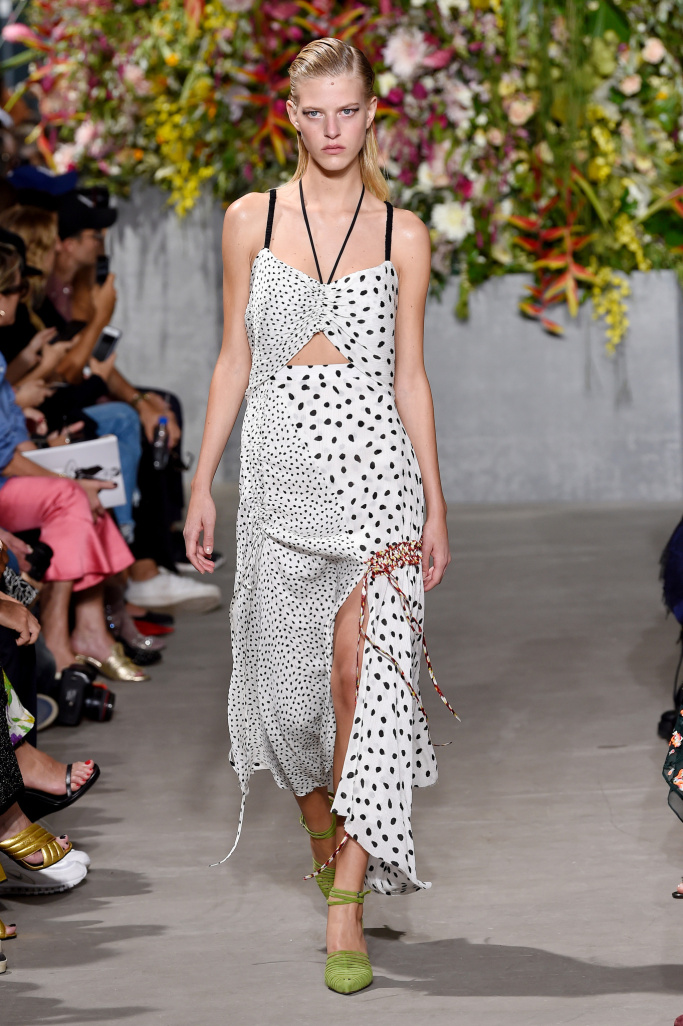 Look 15