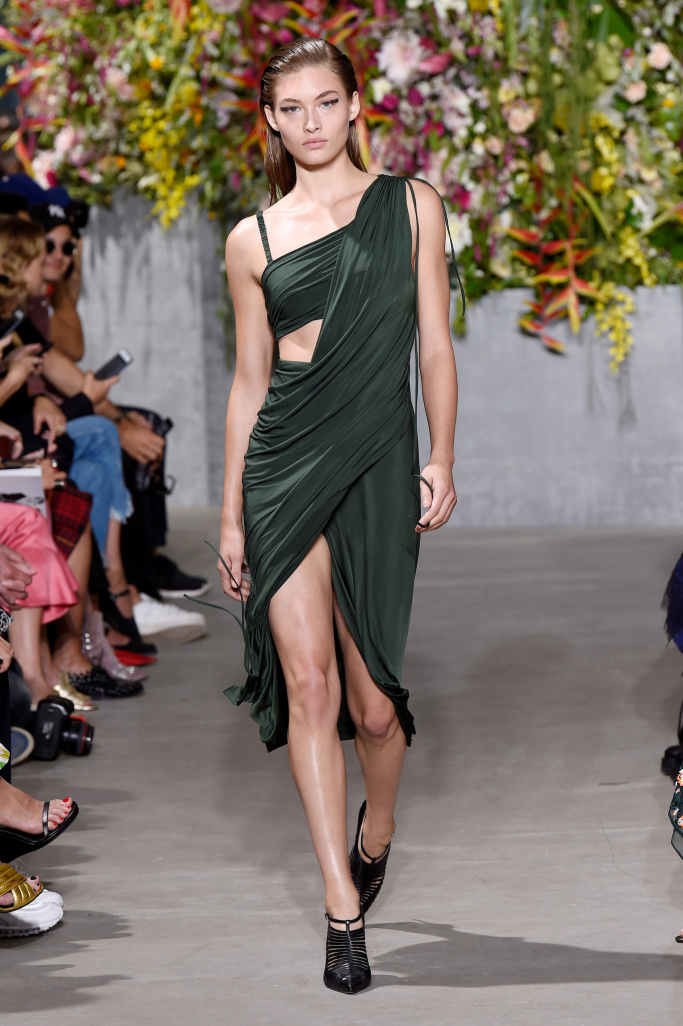 Look 18