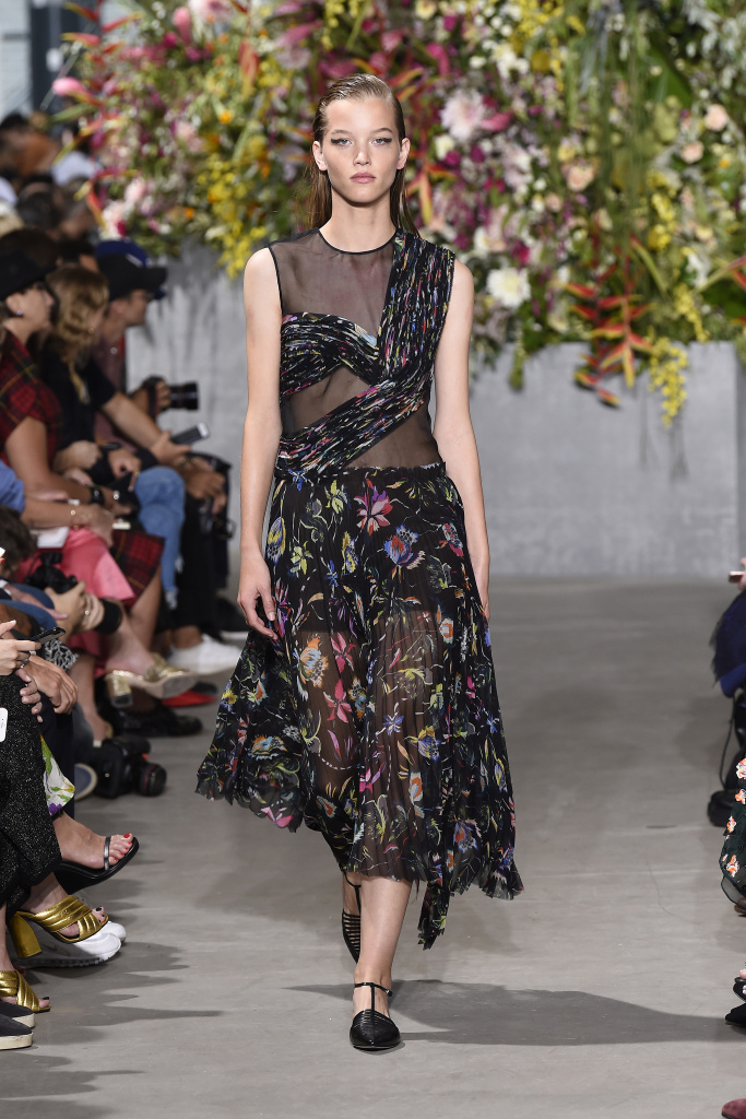 Look 28